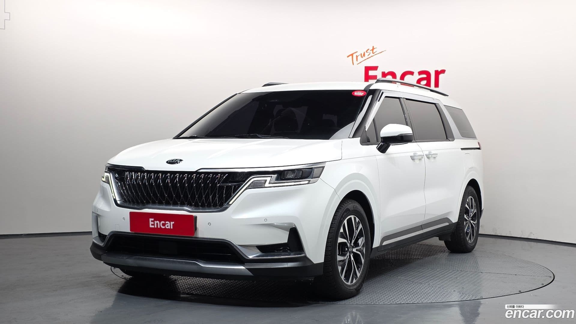 Main__Slider__Photo:Canival Kia 2021.2-0