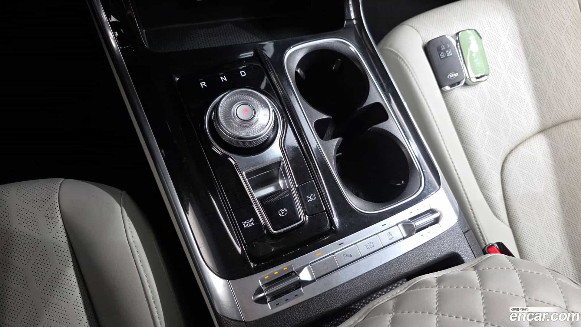 Canival Kia 2021.2-INNER-009