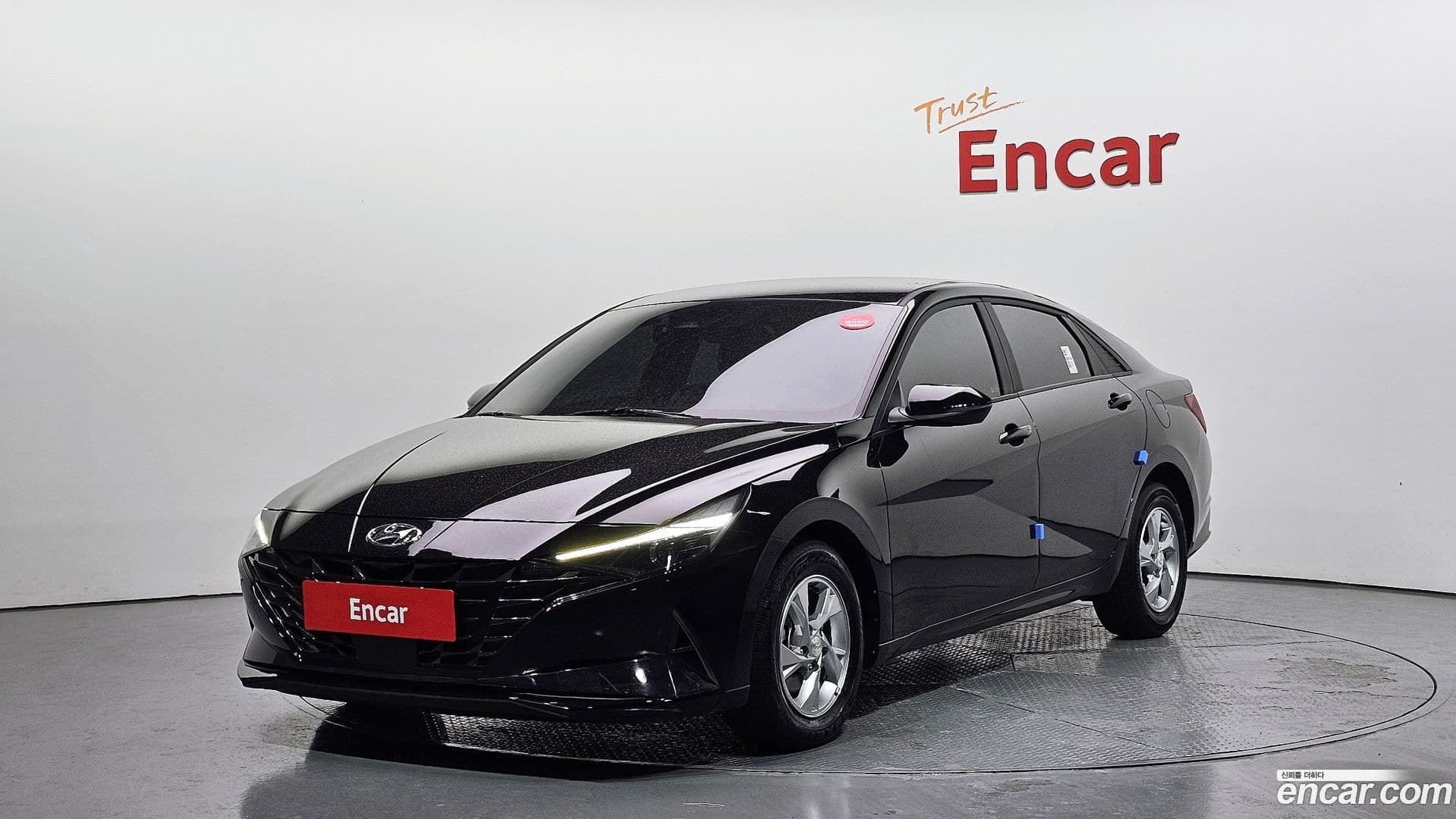 Main__Slider__Photo:AVANTE Hyundai 2021.9-0