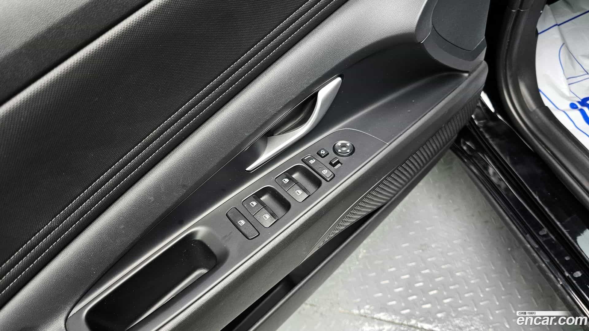 AVANTE Hyundai 2021.9-OPTION-018