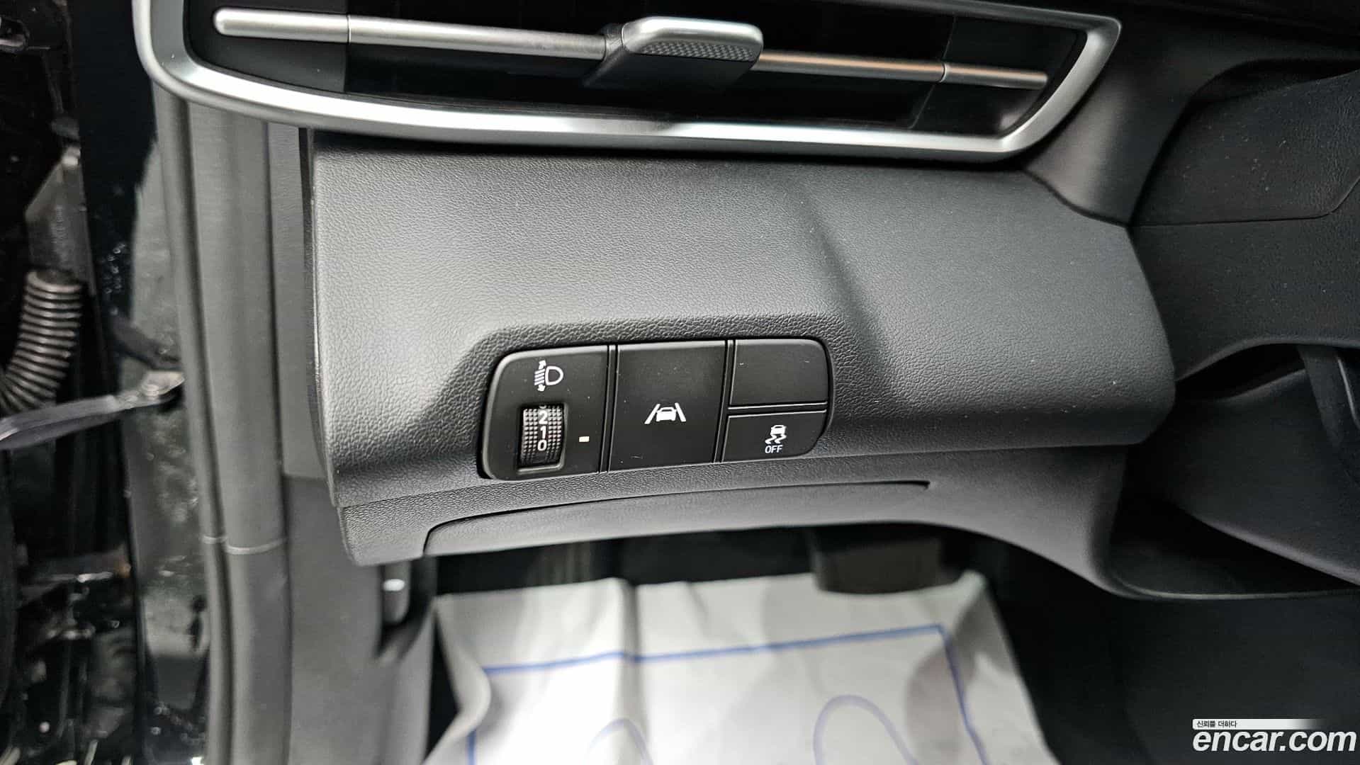 AVANTE Hyundai 2021.9-OPTION-019