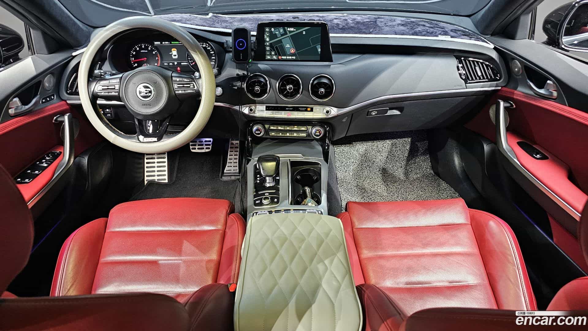 Stinger Kia 2019.1-INNER-007