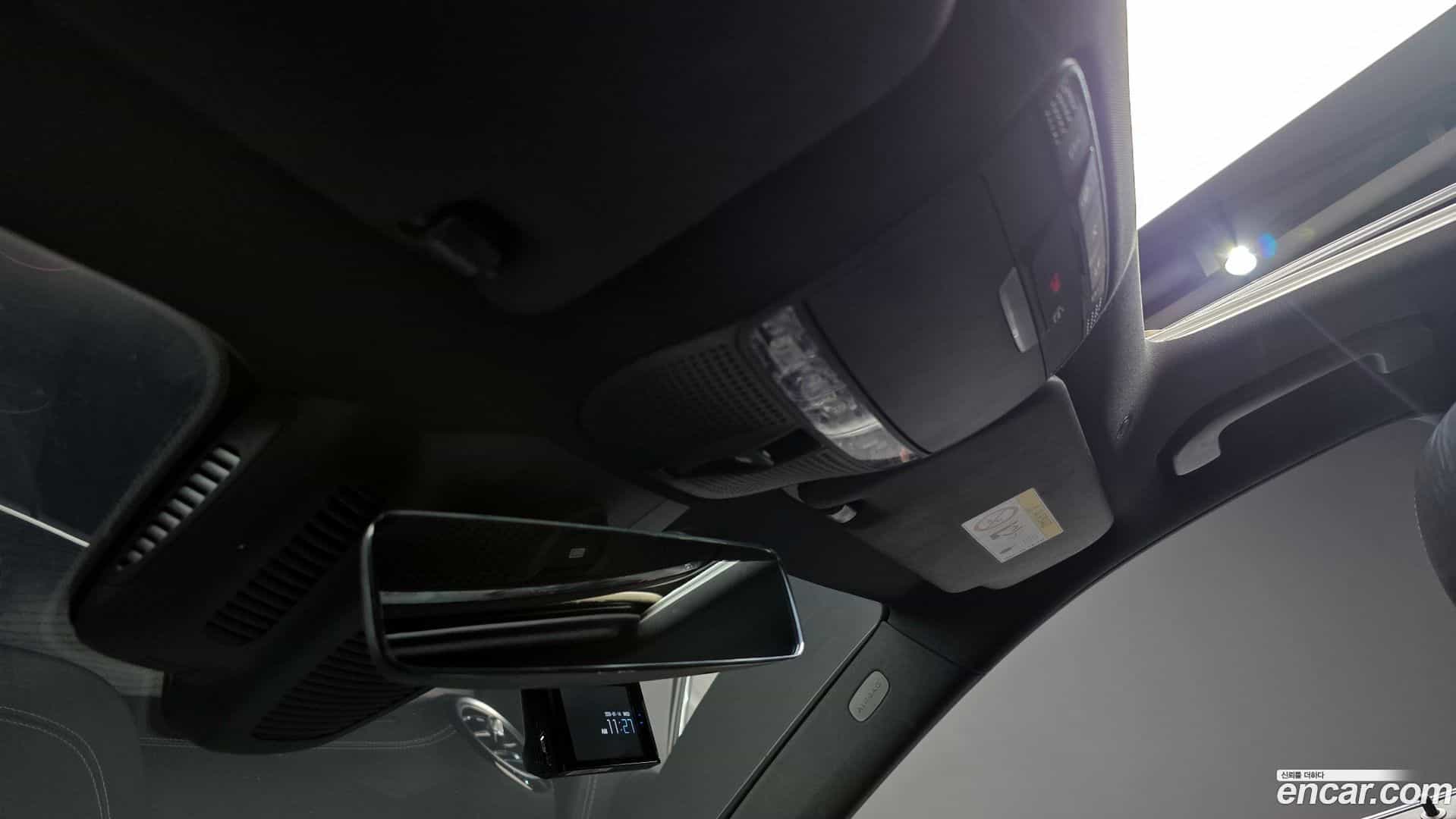 E-Class Mercedes-Benz 2021.7-OPTION-023