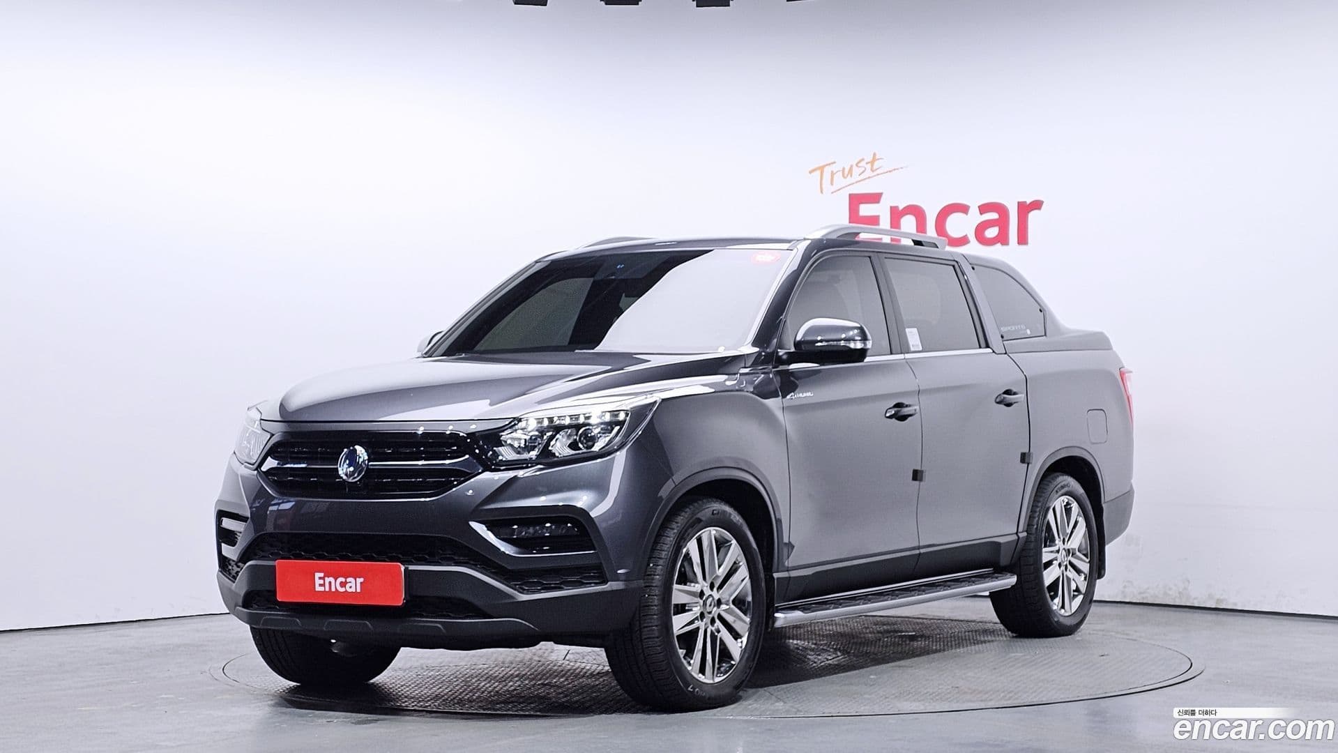 Main__Slider__Photo:Rexton KG Mobility 2020.1-0
