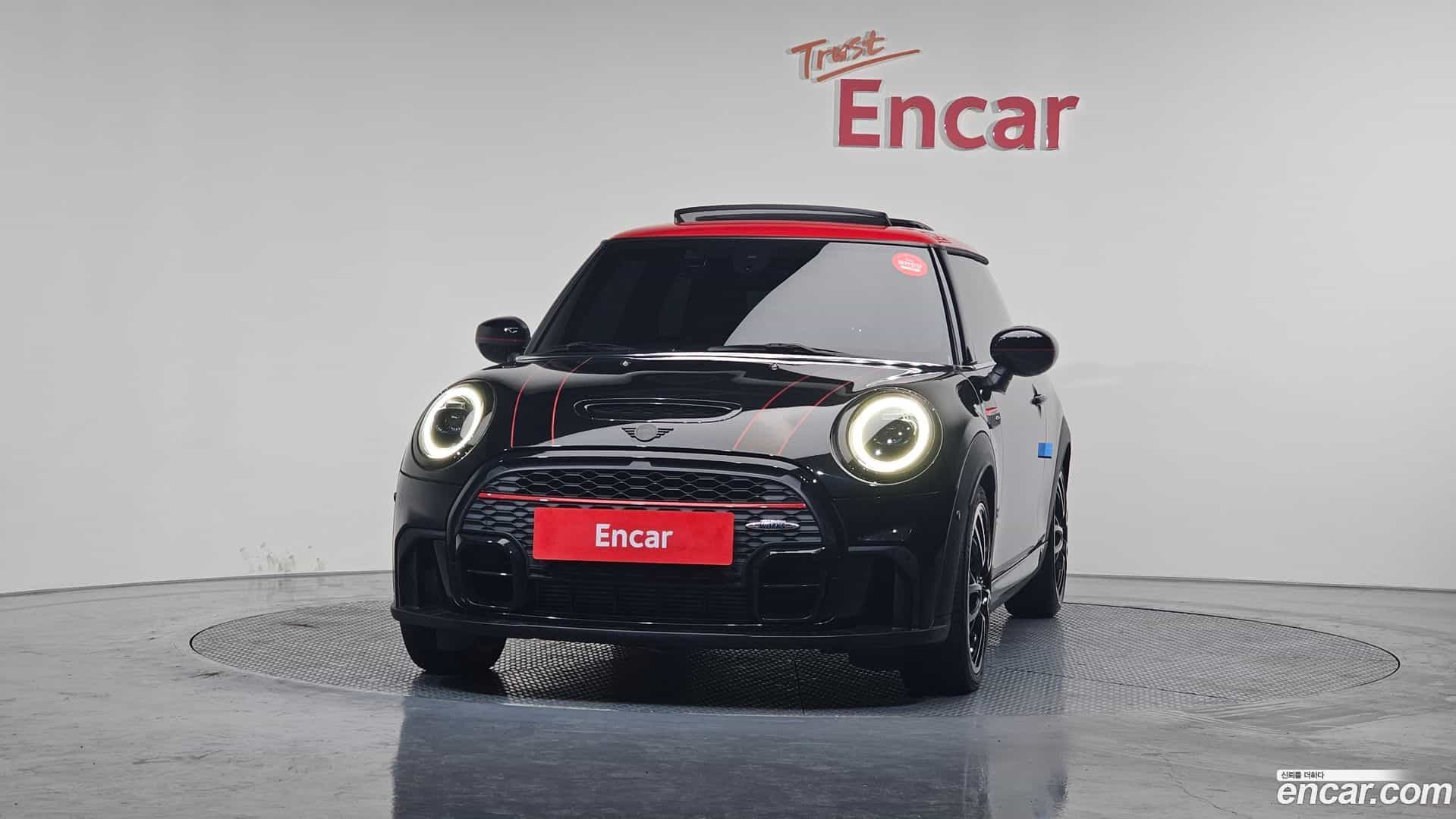 Cooper Mini 2022.9-OUTER-003