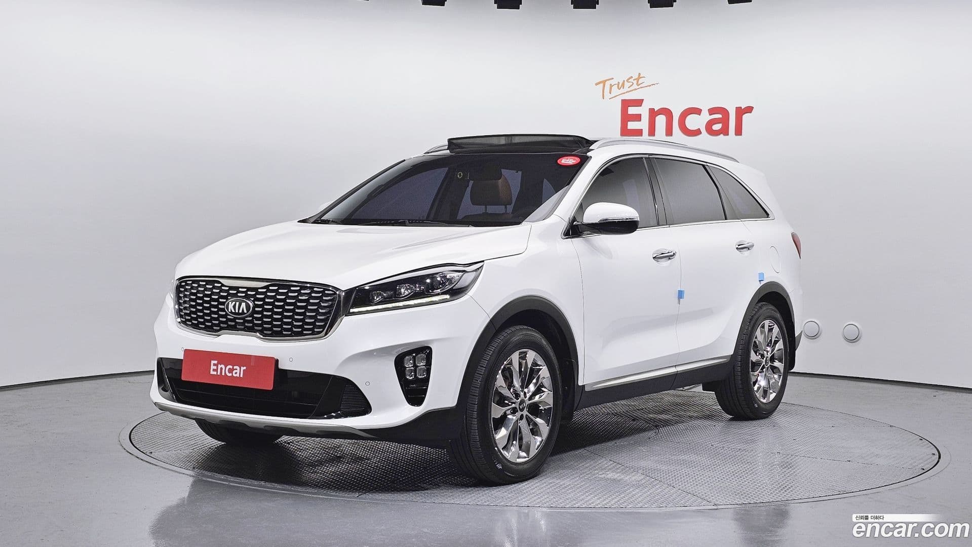 Main__Slider__Photo:Sorento Kia 2018.1-0