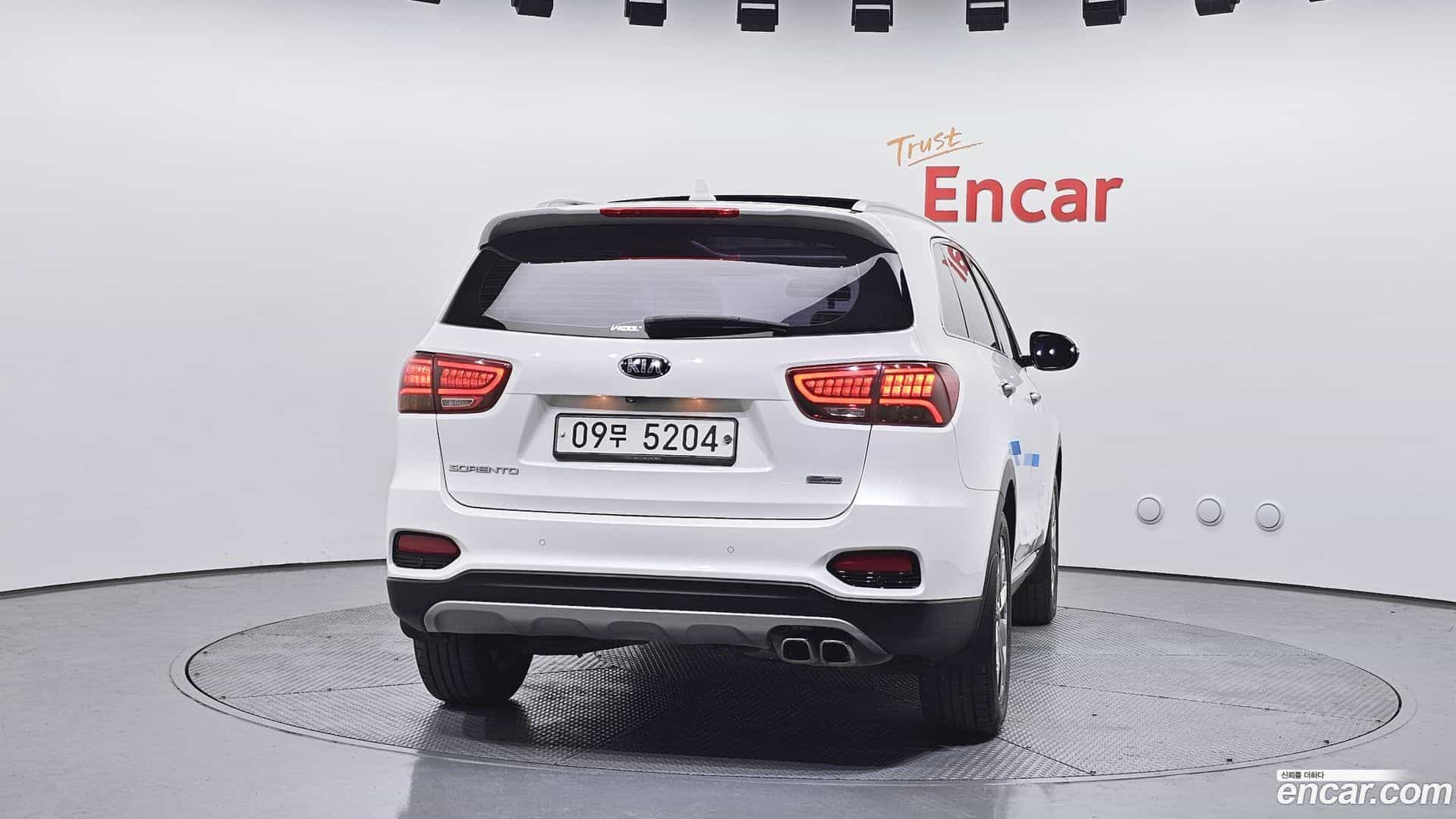 Sorento Kia 2018.1-OUTER-004
