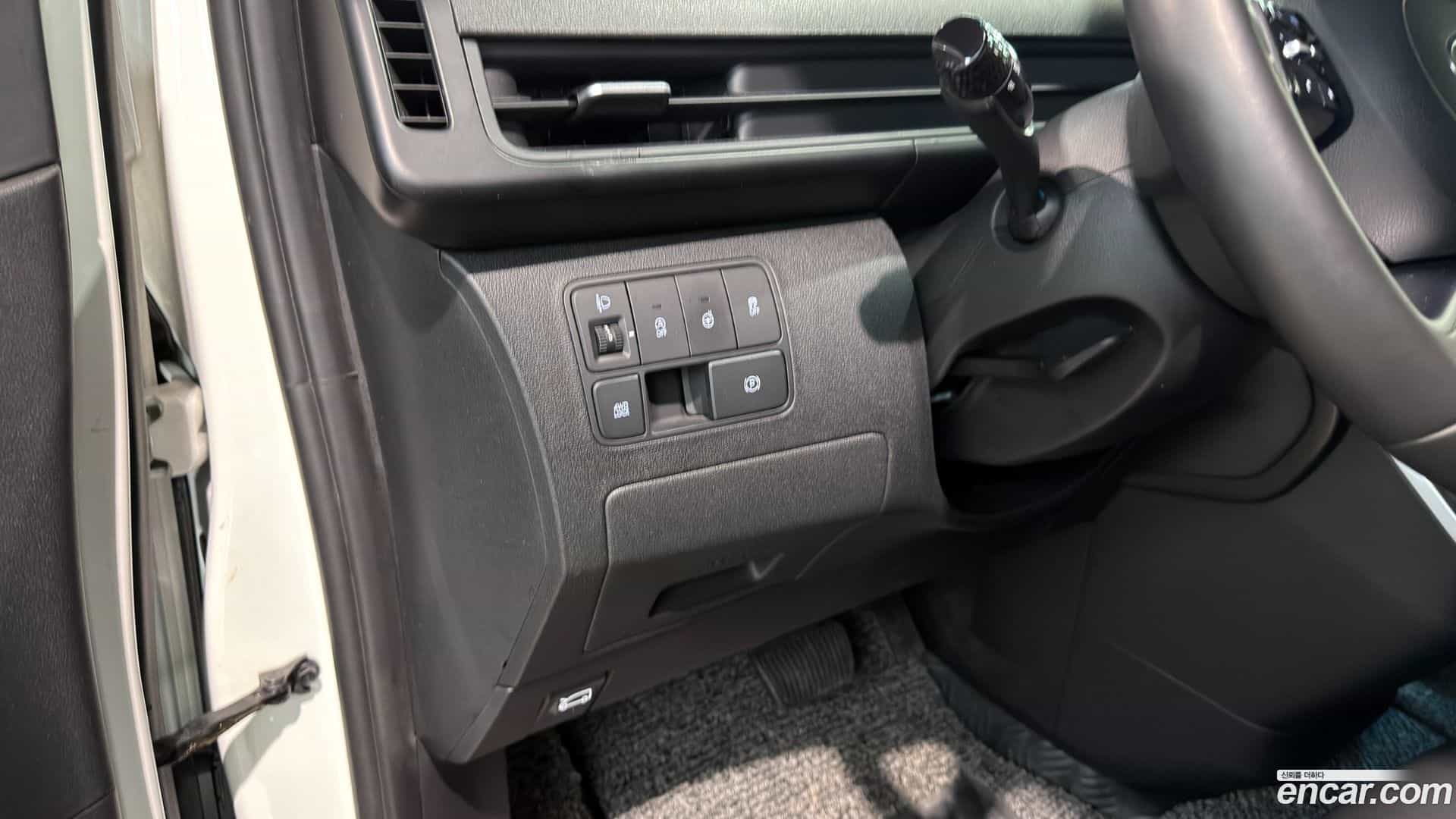Staria Hyundai 2023.3-OPTION-019