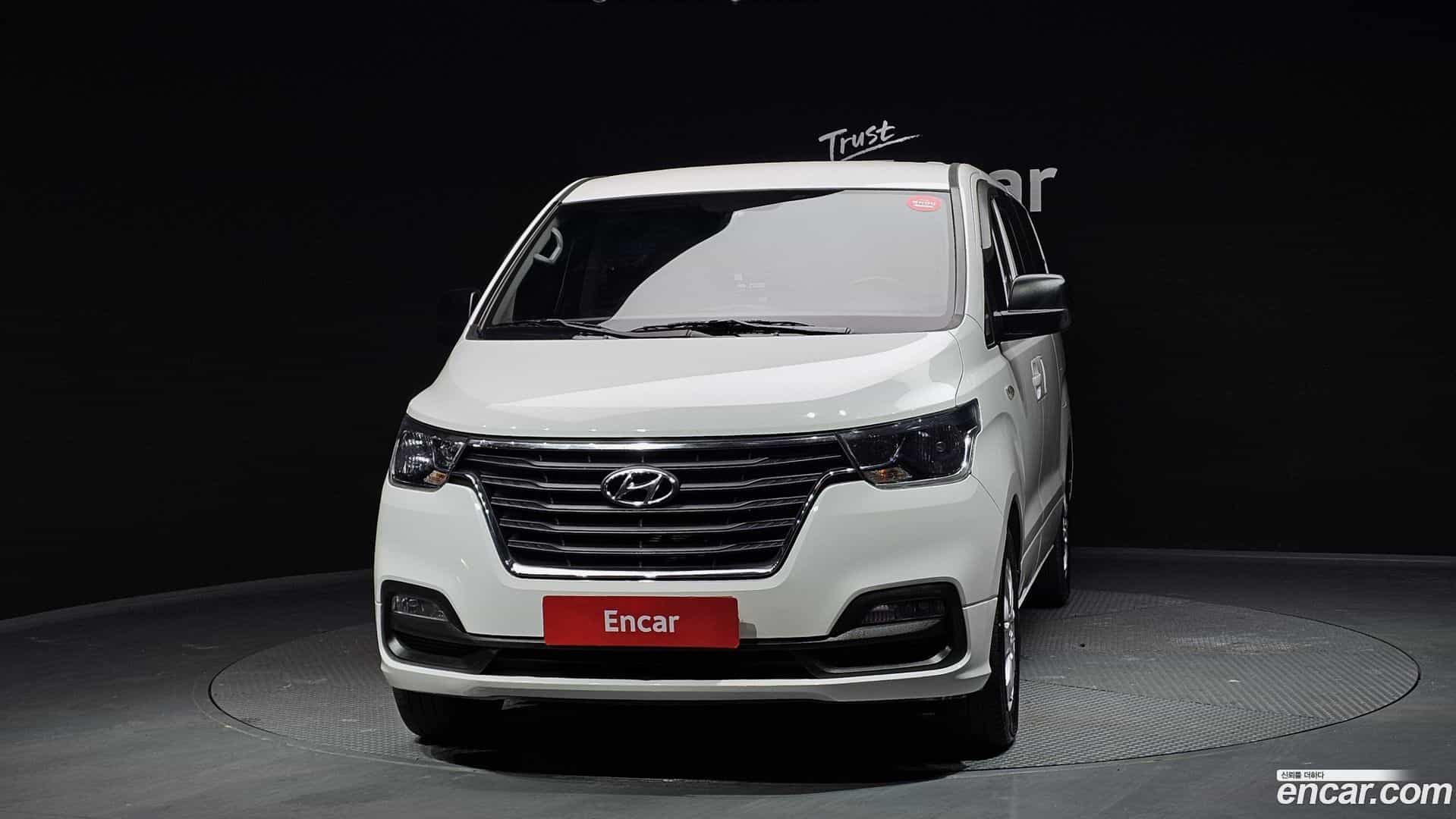 Starex Hyundai 2019.10-OUTER-003