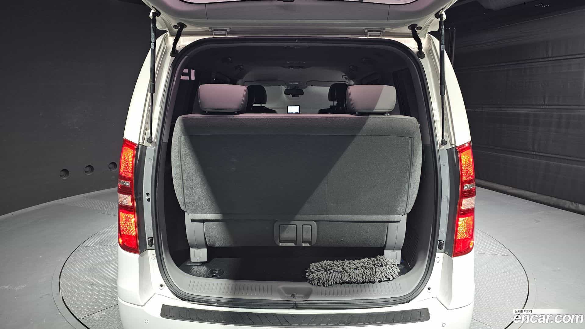 Starex Hyundai 2019.10-OPTION-024