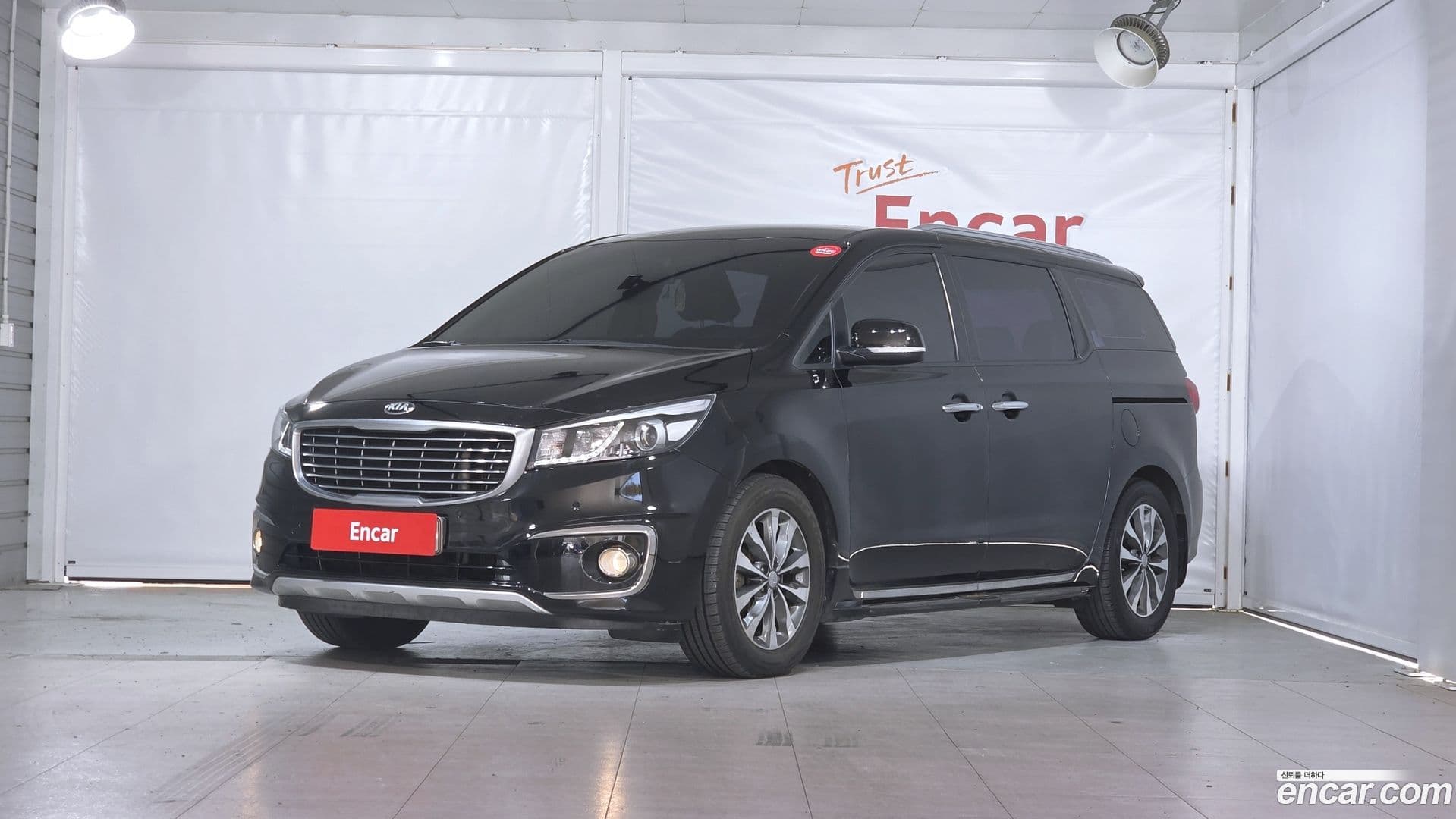 Main__Slider__Photo:Canival Kia 2016.10-0