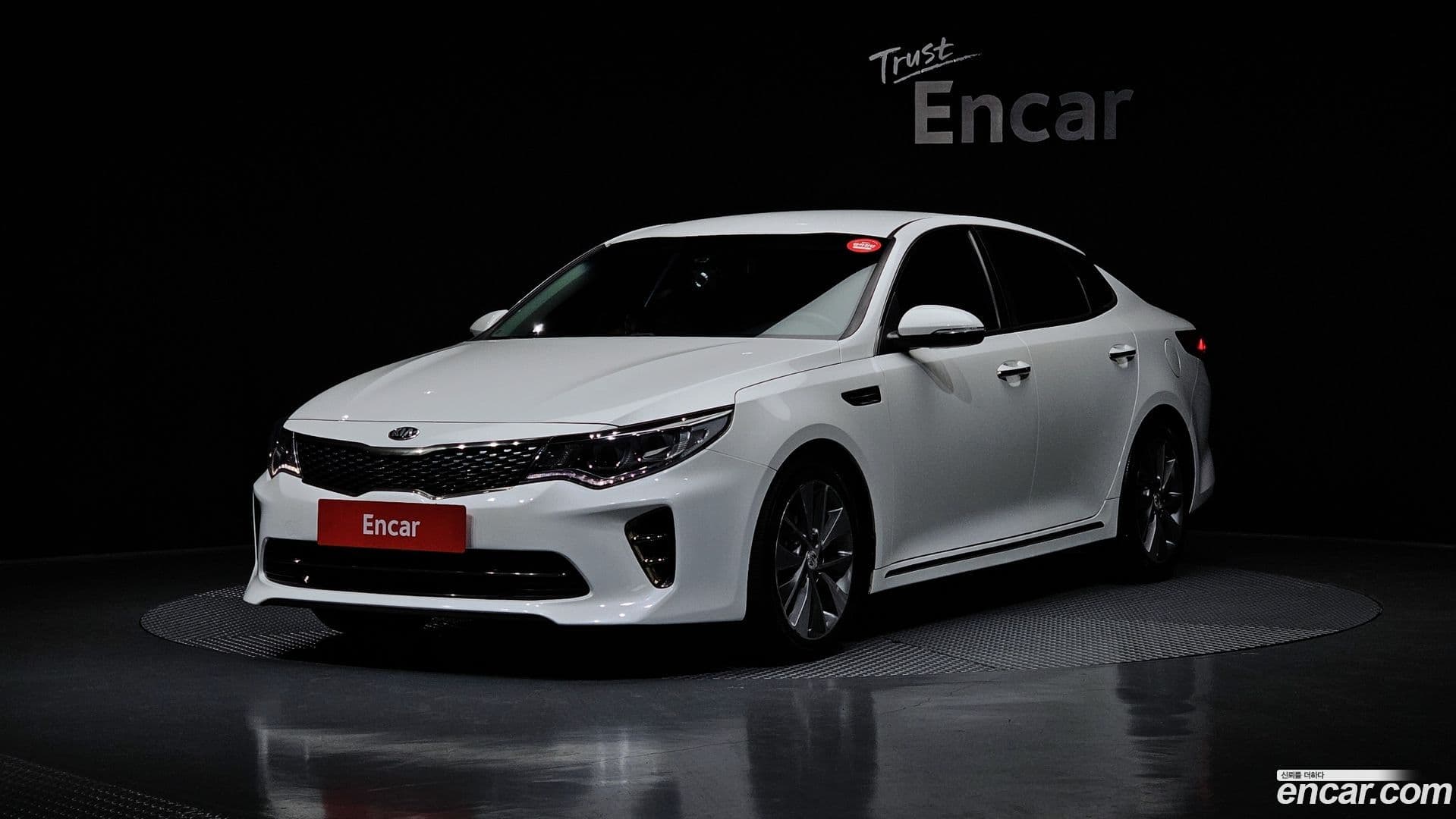Main__Slider__Photo:K5 Kia 2018.0-0