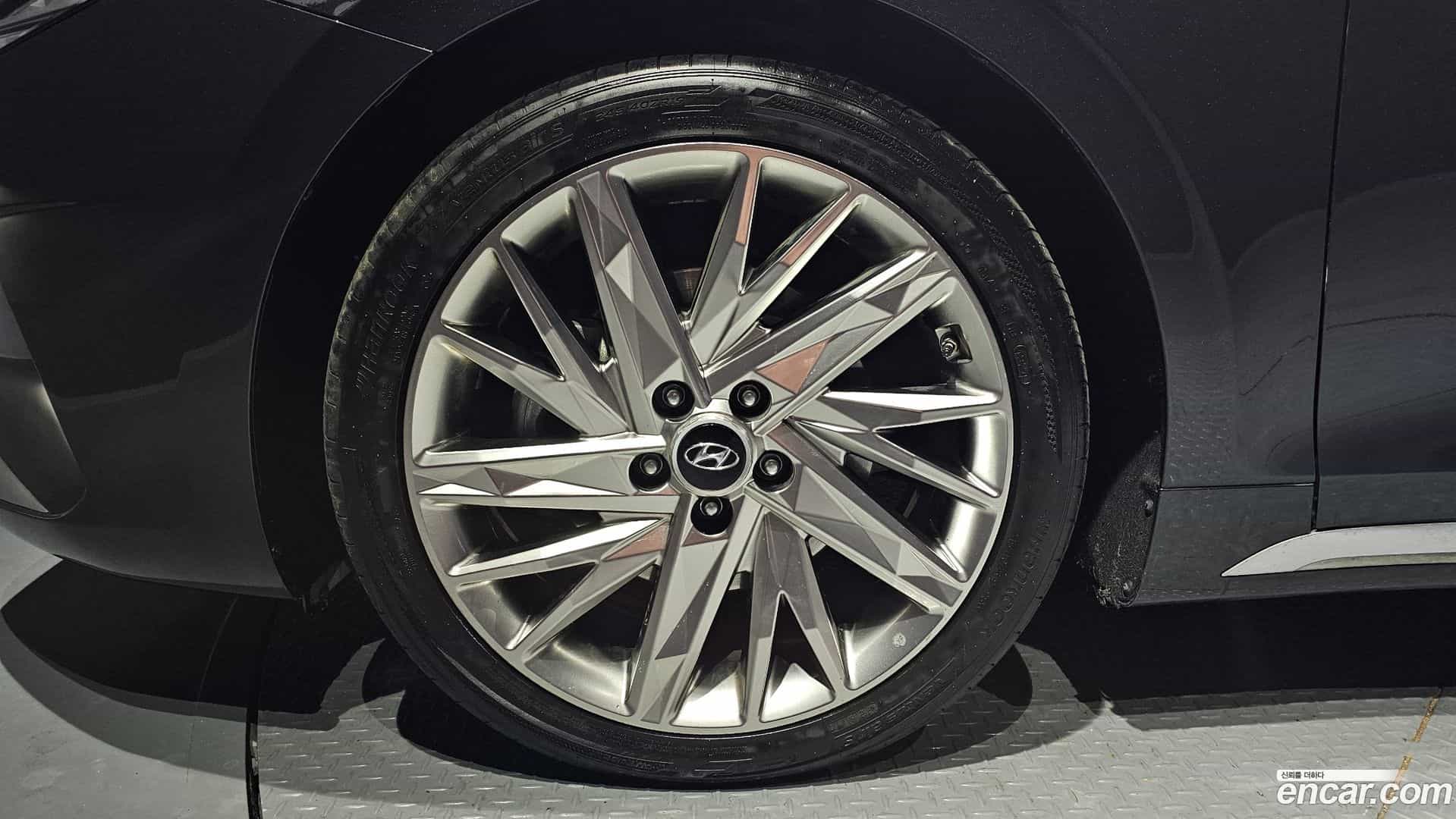 Grandeur Hyundai 2021.1-OUTER-005