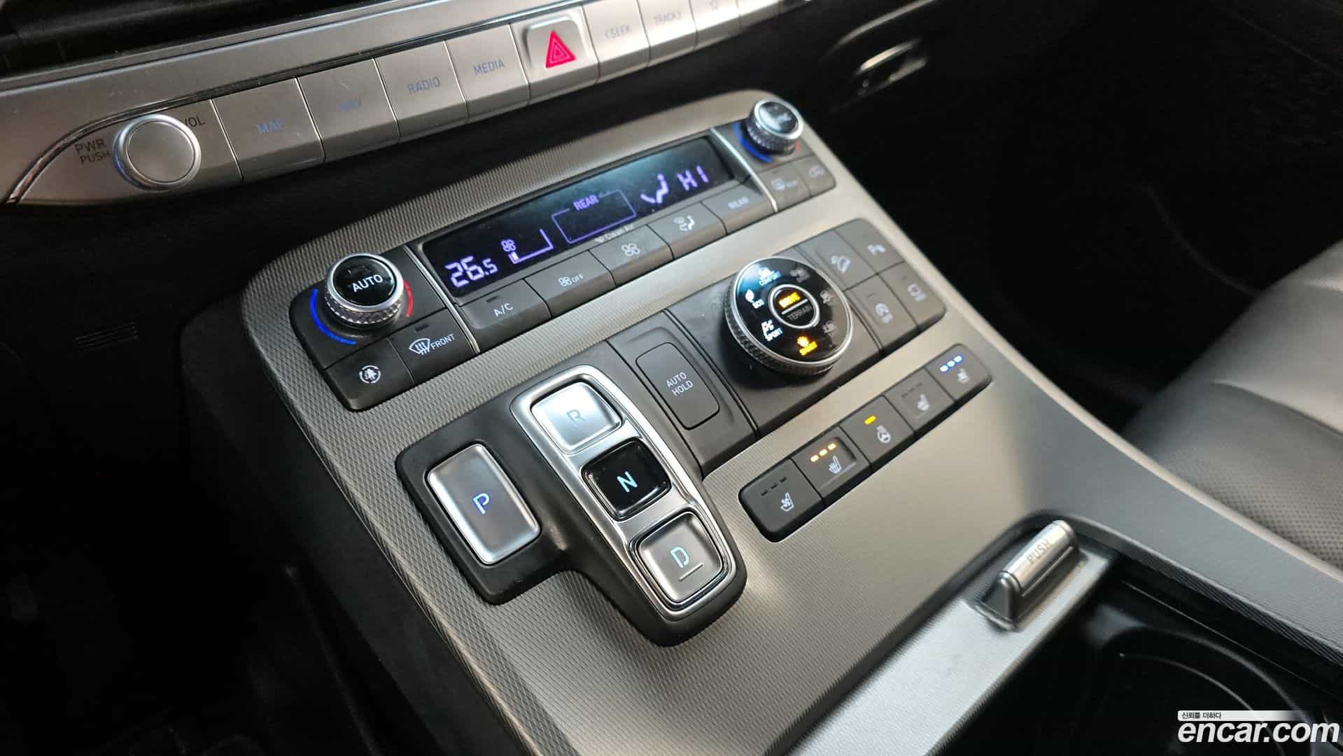 Palisade Hyundai 2021.6-INNER-009