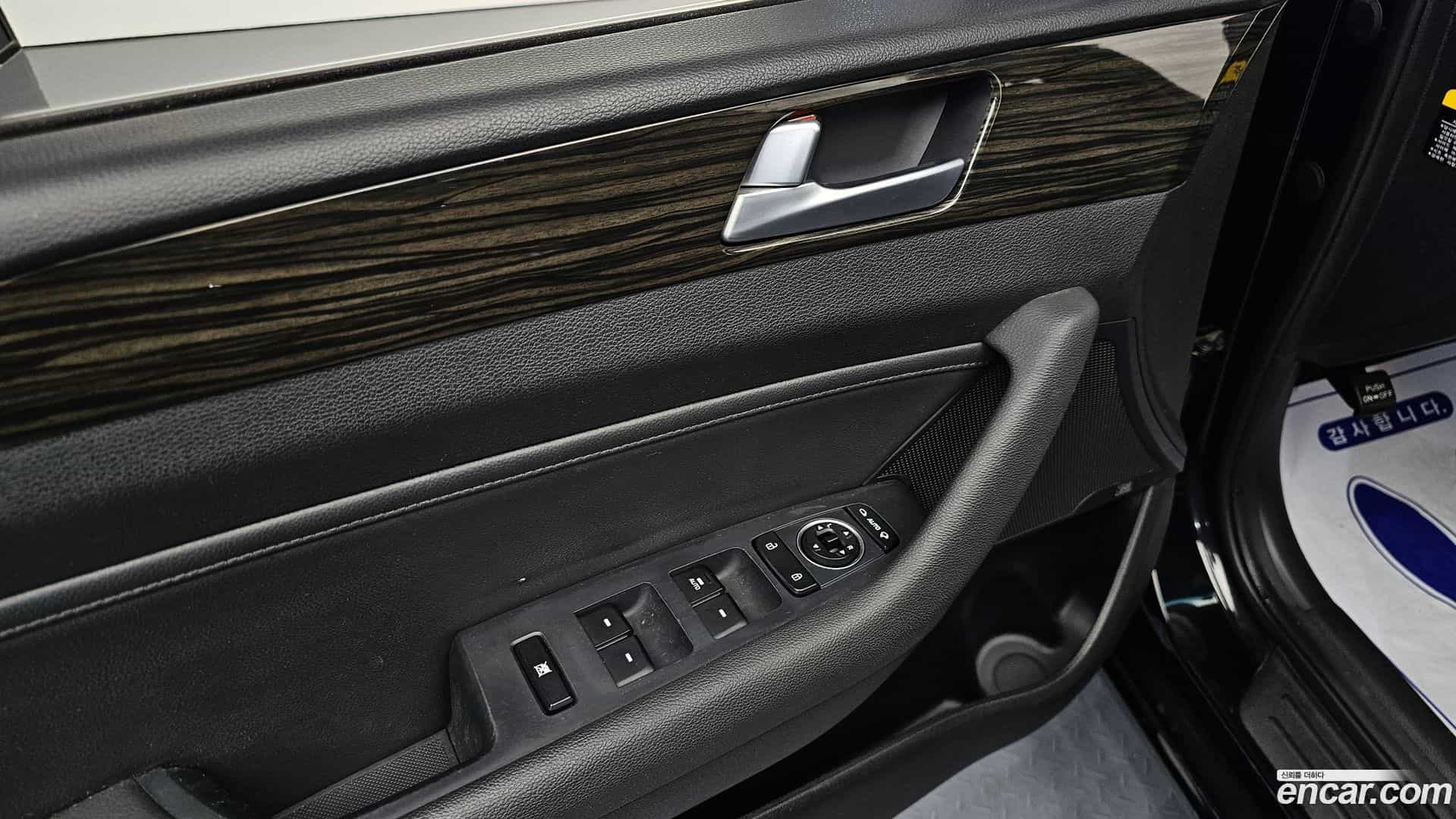 Sonata Hyundai 2017.1-OPTION-018