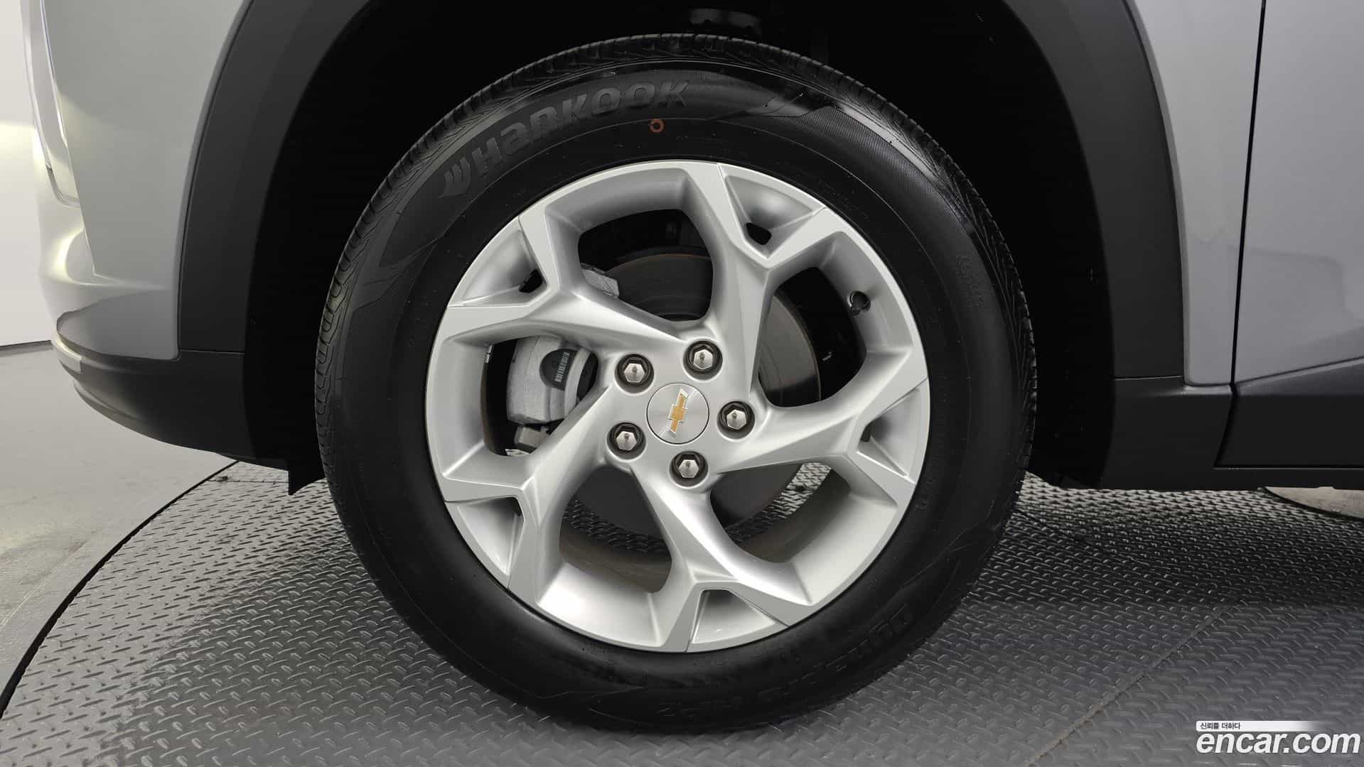 Trax Chevrolet 2024.5-OUTER-005