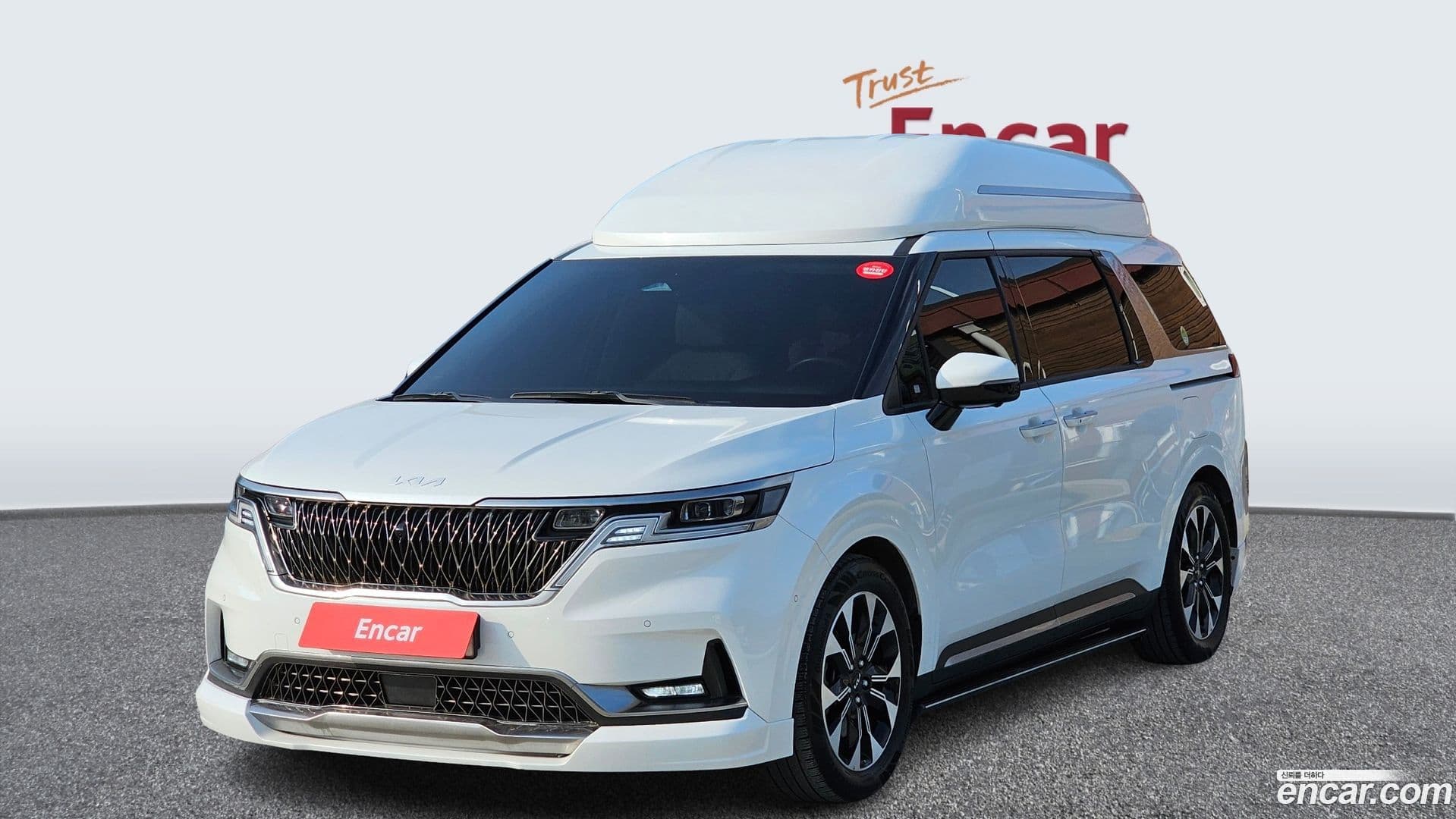Main__Slider__Photo:Canival Kia 2023.11-0