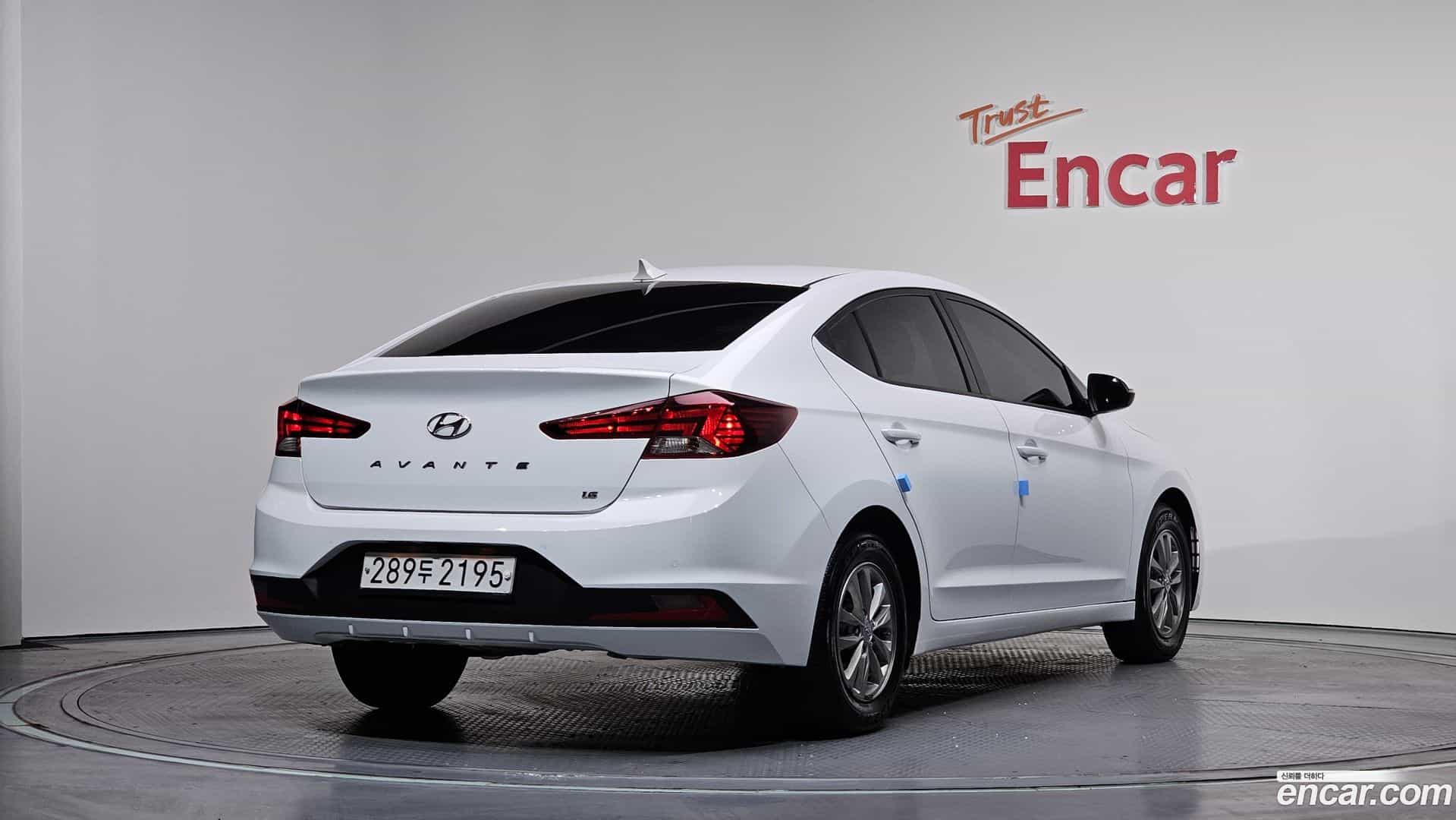 AVANTE Hyundai 2019.9-OUTER-002