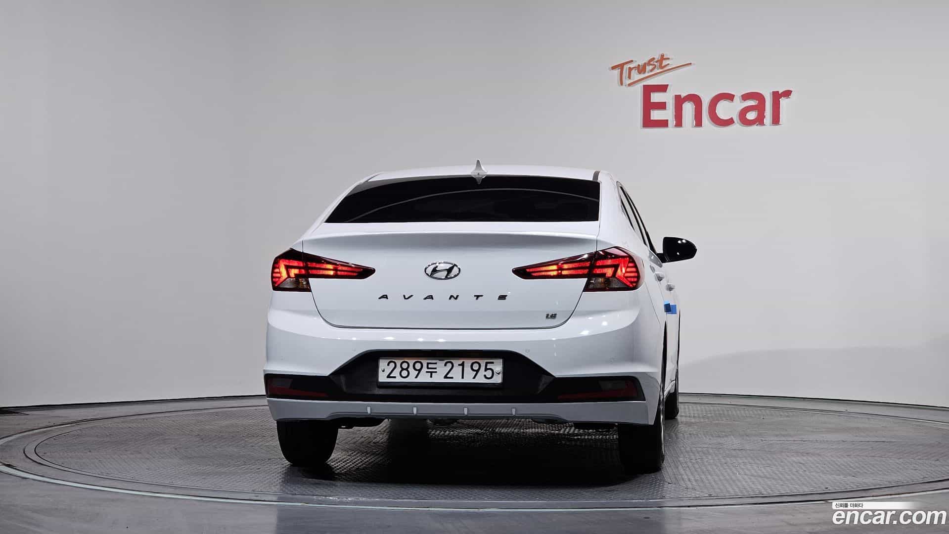 AVANTE Hyundai 2019.9-OUTER-004