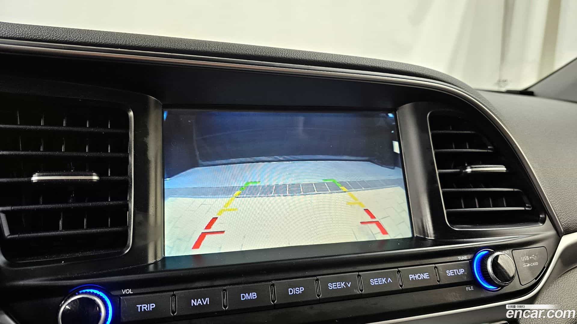 AVANTE Hyundai 2019.9-OPTION-019
