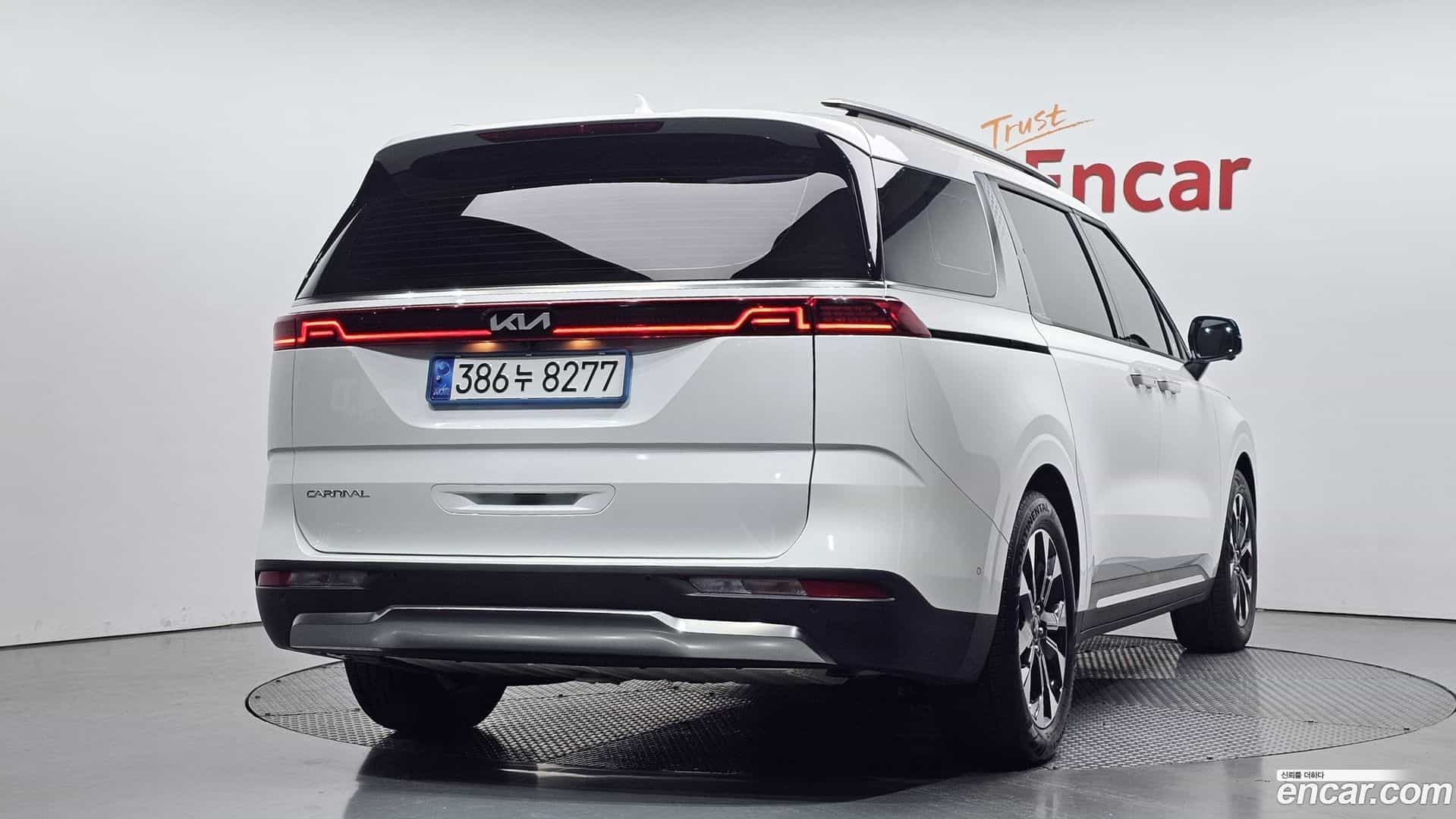 Canival Kia 2023.1-OUTER-002