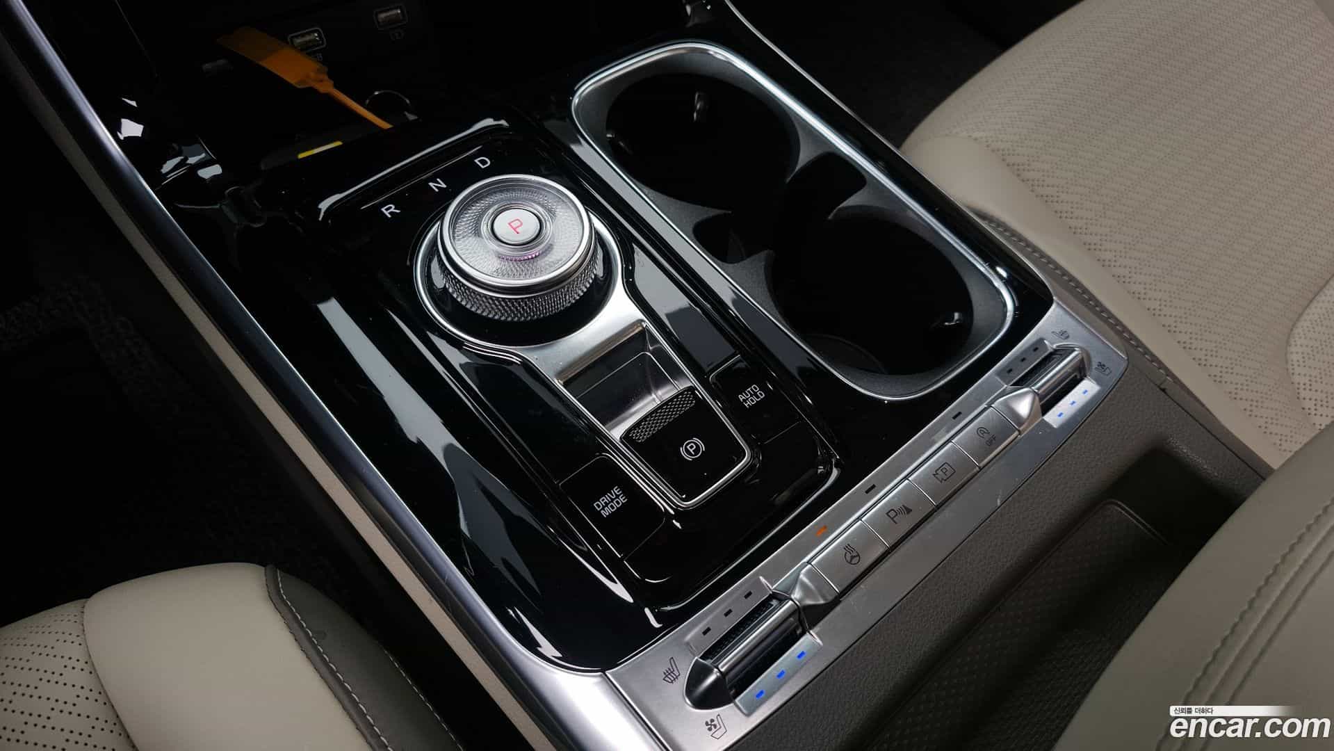 Canival Kia 2023.1-INNER-009