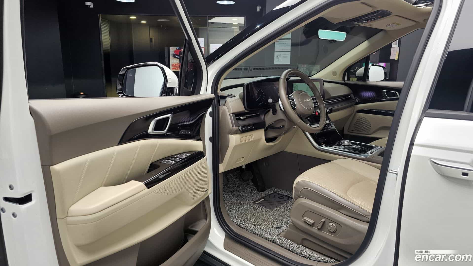 Canival Kia 2023.1-OPTION-015