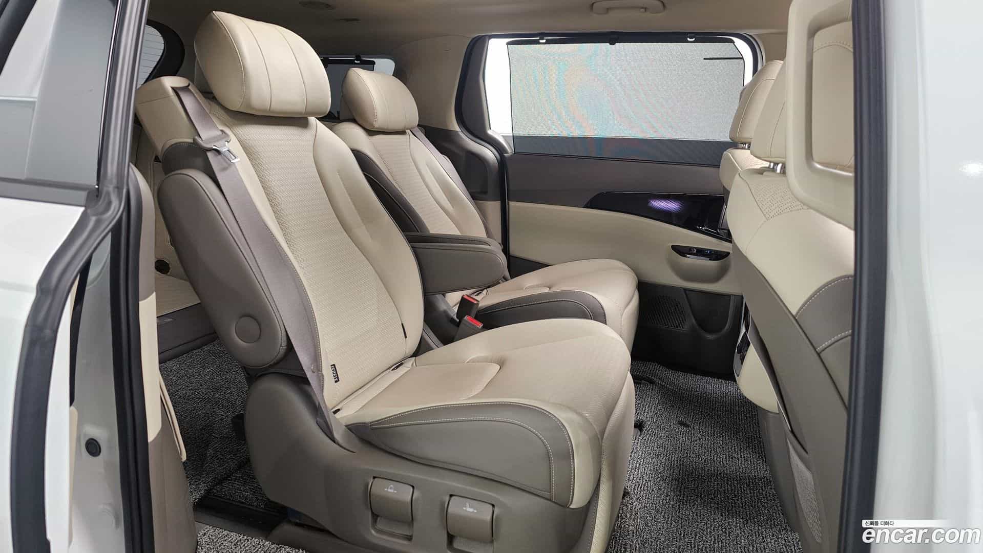 Canival Kia 2023.1-OPTION-016