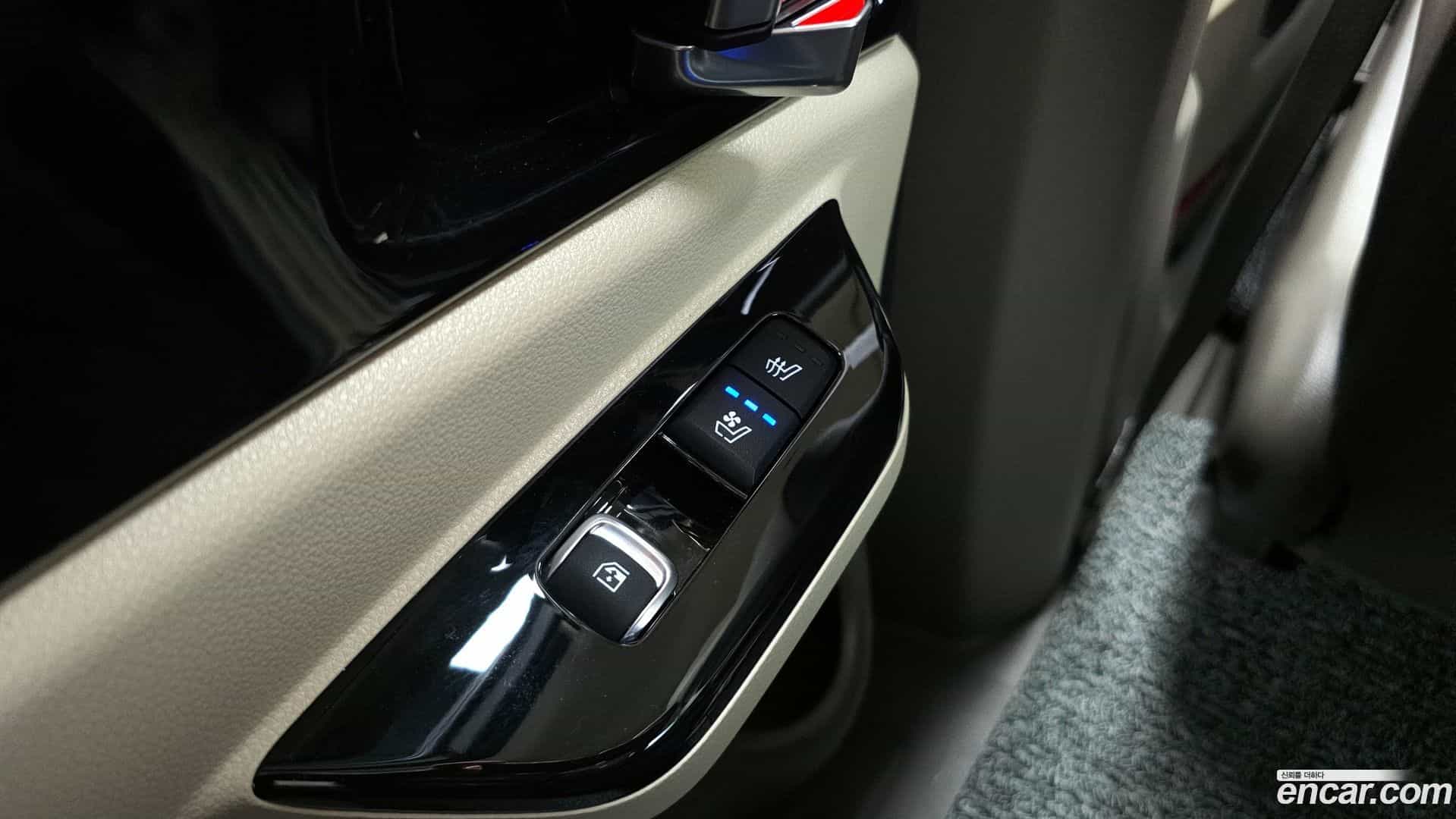 Canival Kia 2023.1-OPTION-021