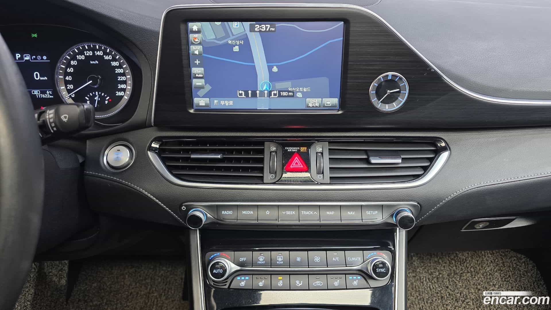 Grandeur Hyundai 2017.0-OPTION-019