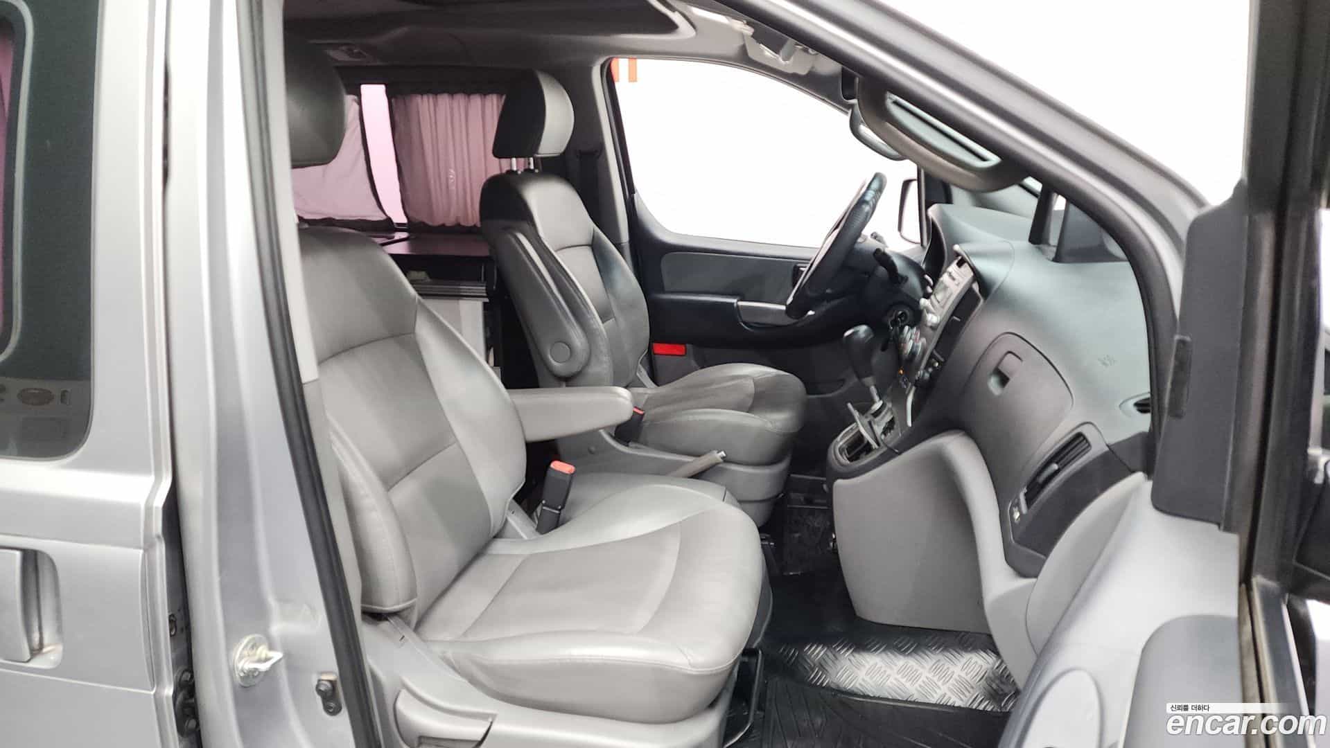 Starex Hyundai 2015.0-OPTION-015