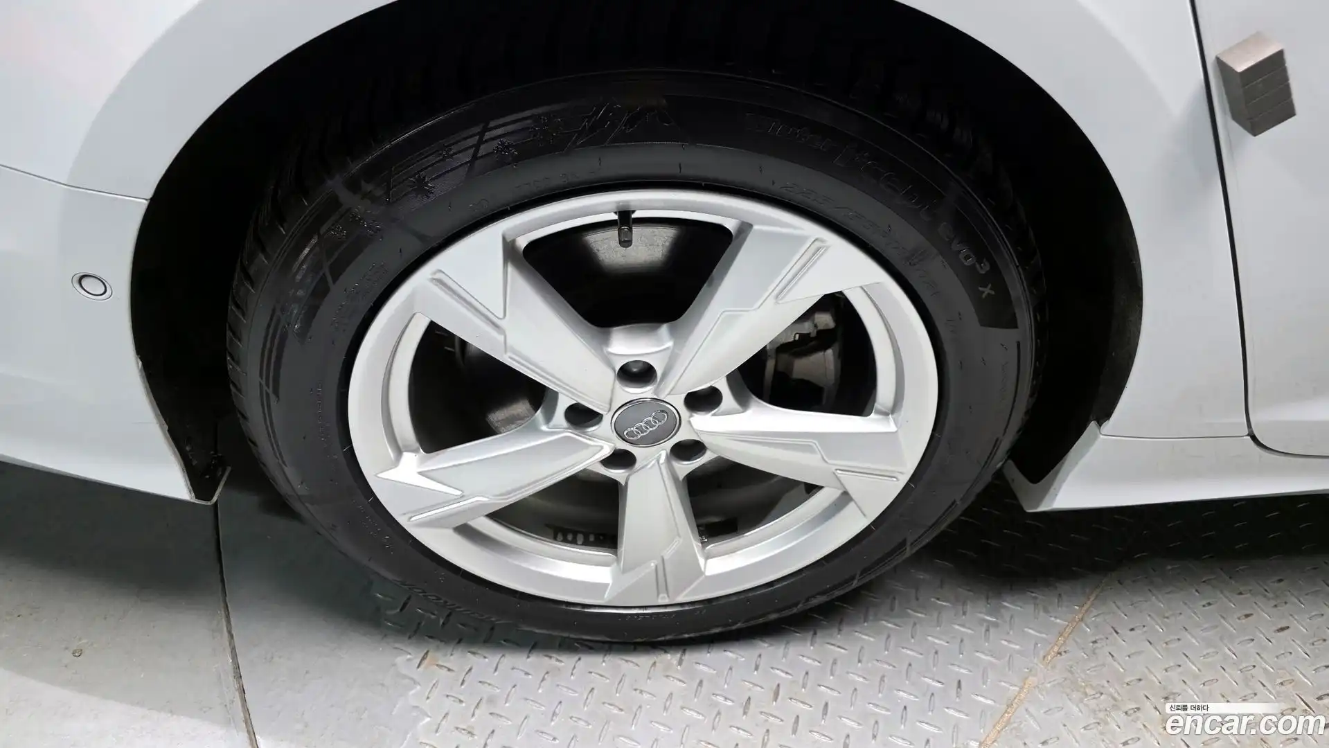 A6 Audi 2020.3-OUTER-005