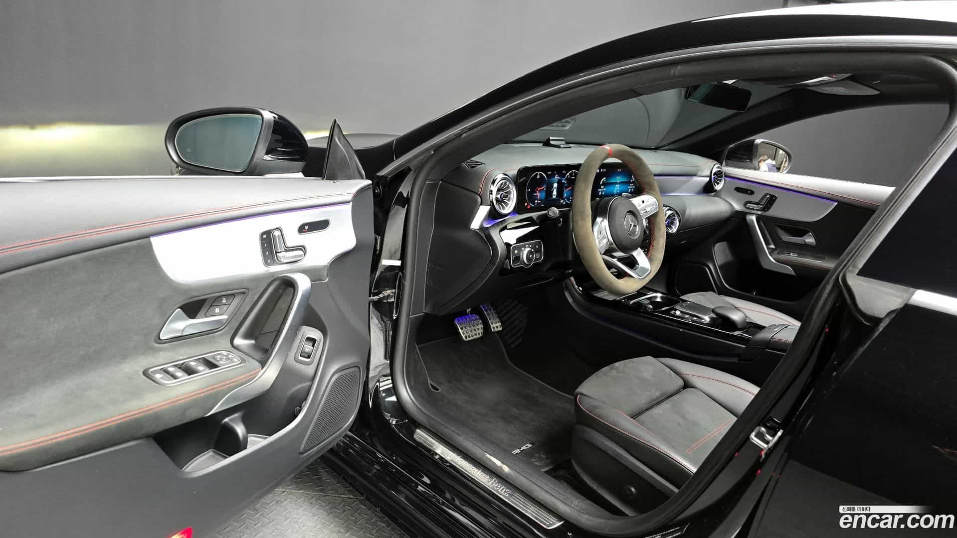 CLA-Class Mercedes-Benz 2021.5-OPTION-015