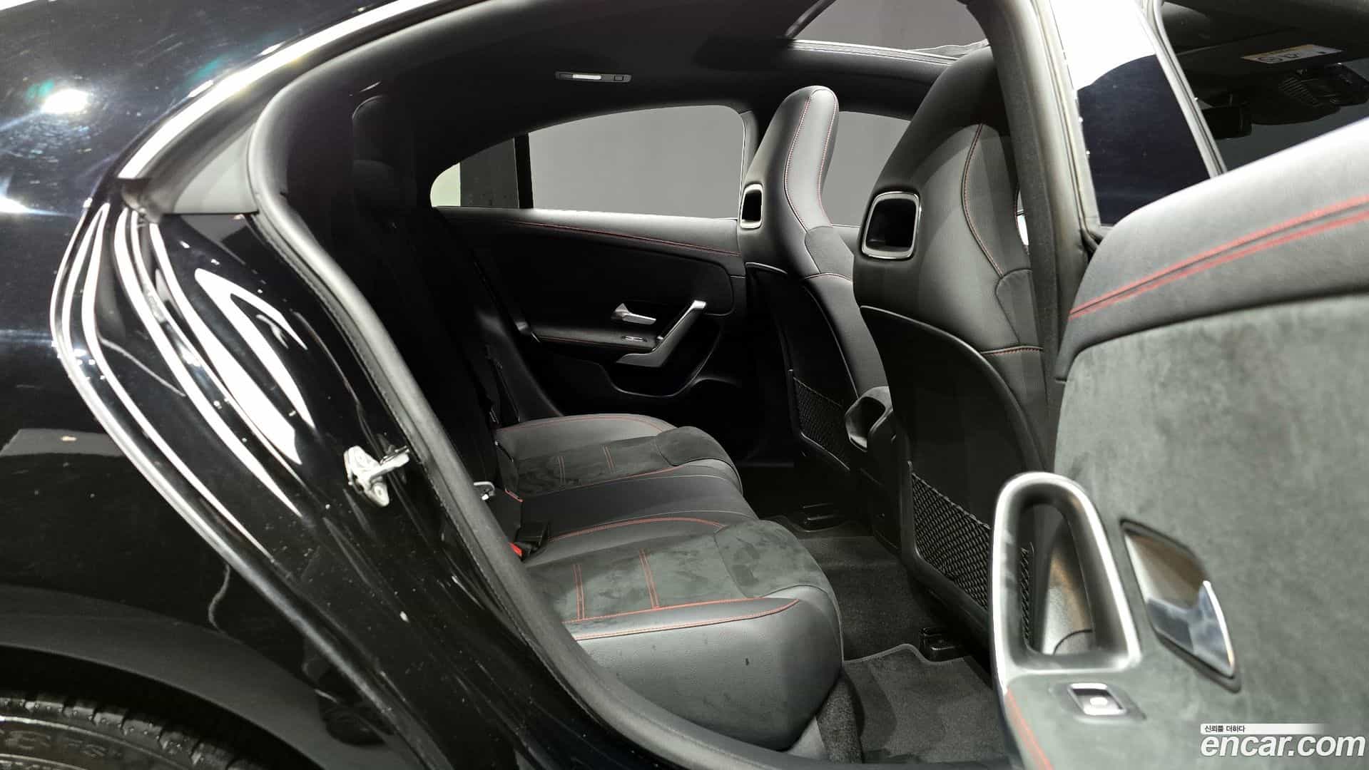 CLA-Class Mercedes-Benz 2021.5-OPTION-016