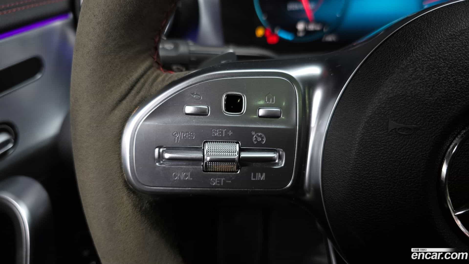 CLA-Class Mercedes-Benz 2021.5-OPTION-022