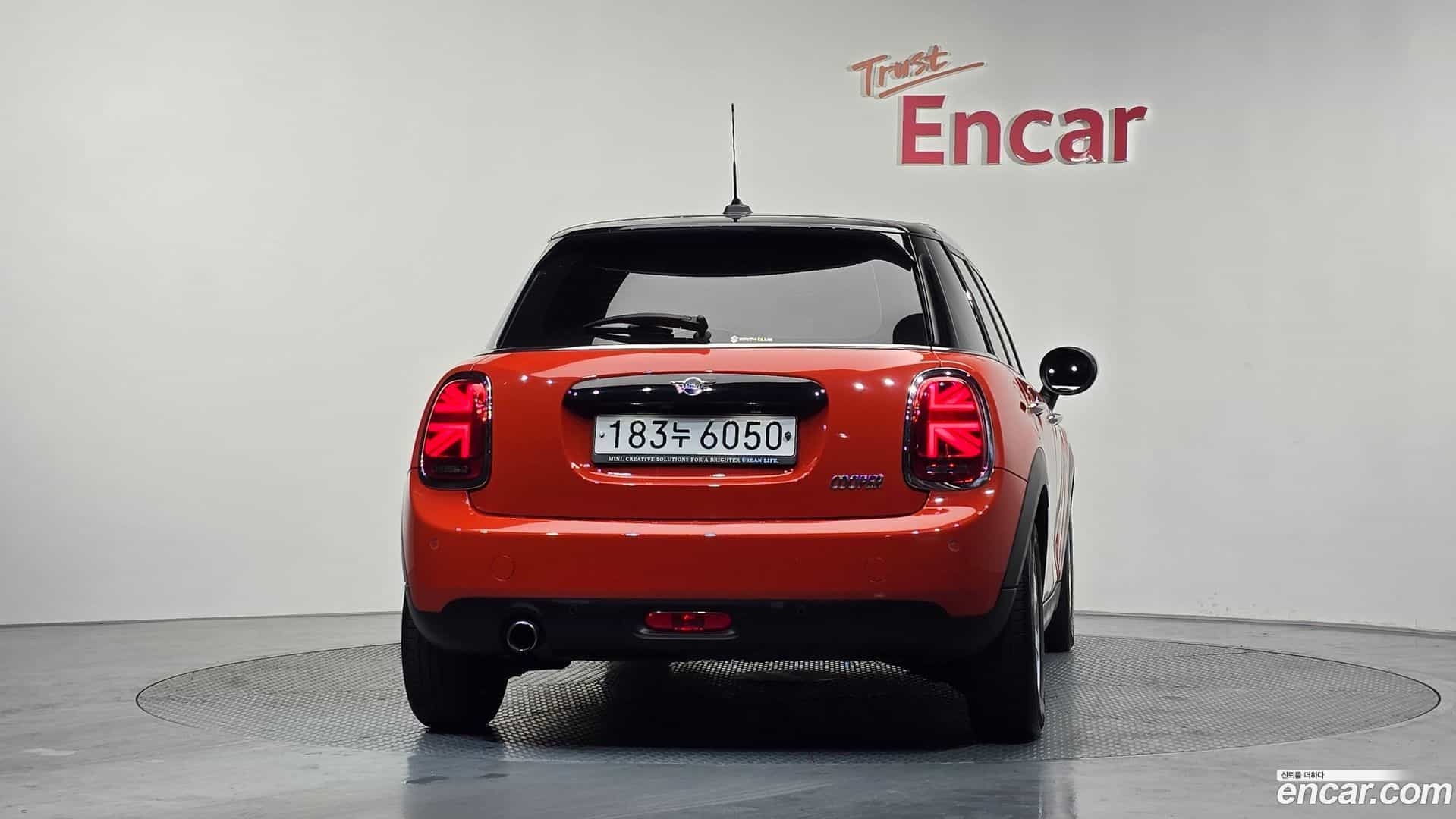 Cooper Mini 2020.2-OUTER-004