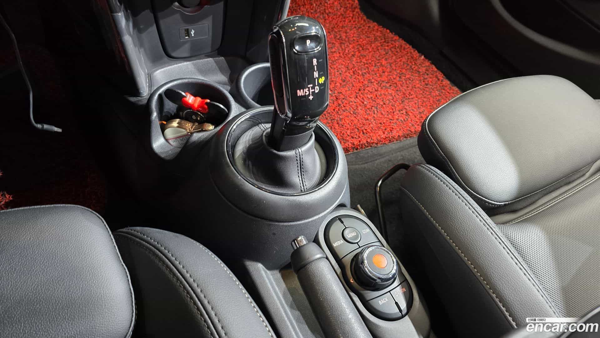 Cooper Mini 2020.2-INNER-009