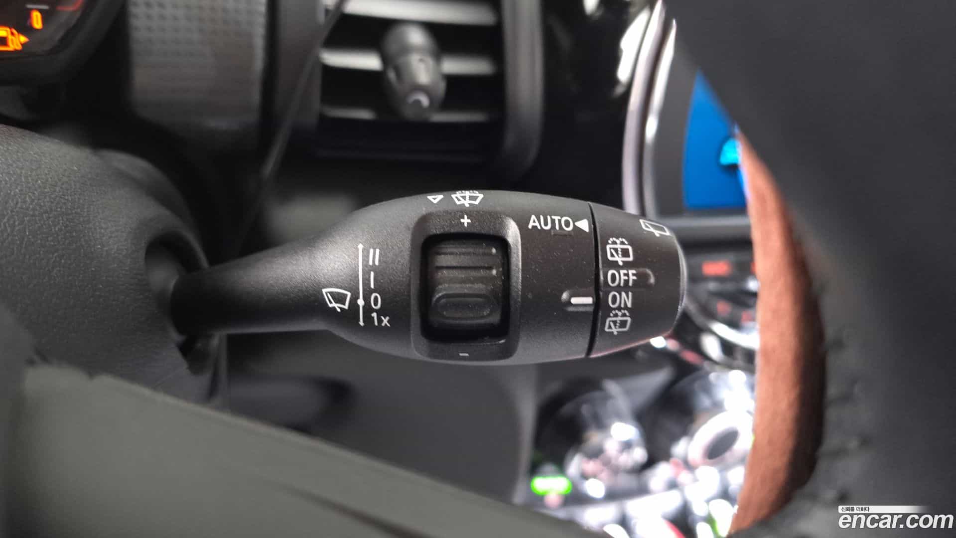 Cooper Mini 2020.2-OPTION-022