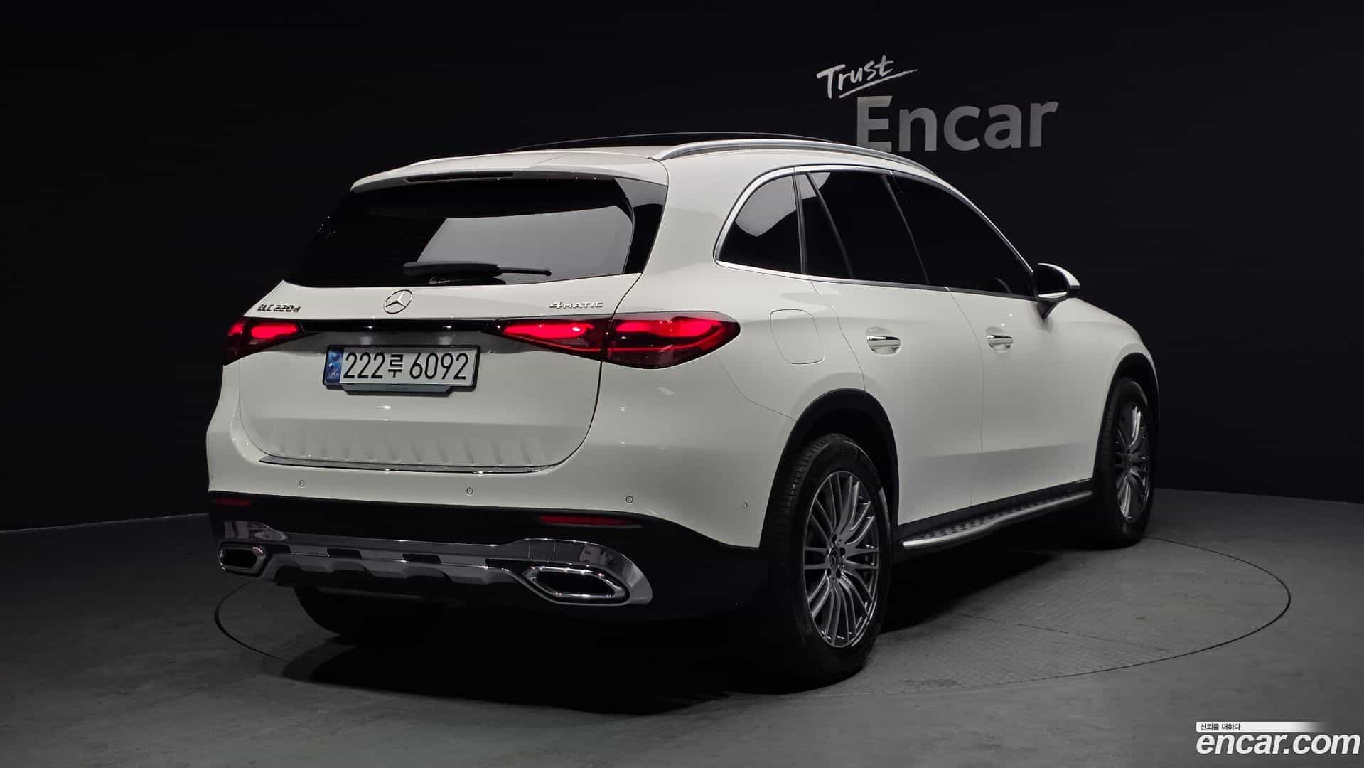 GLC-Class Mercedes-Benz 2024.5-OUTER-002