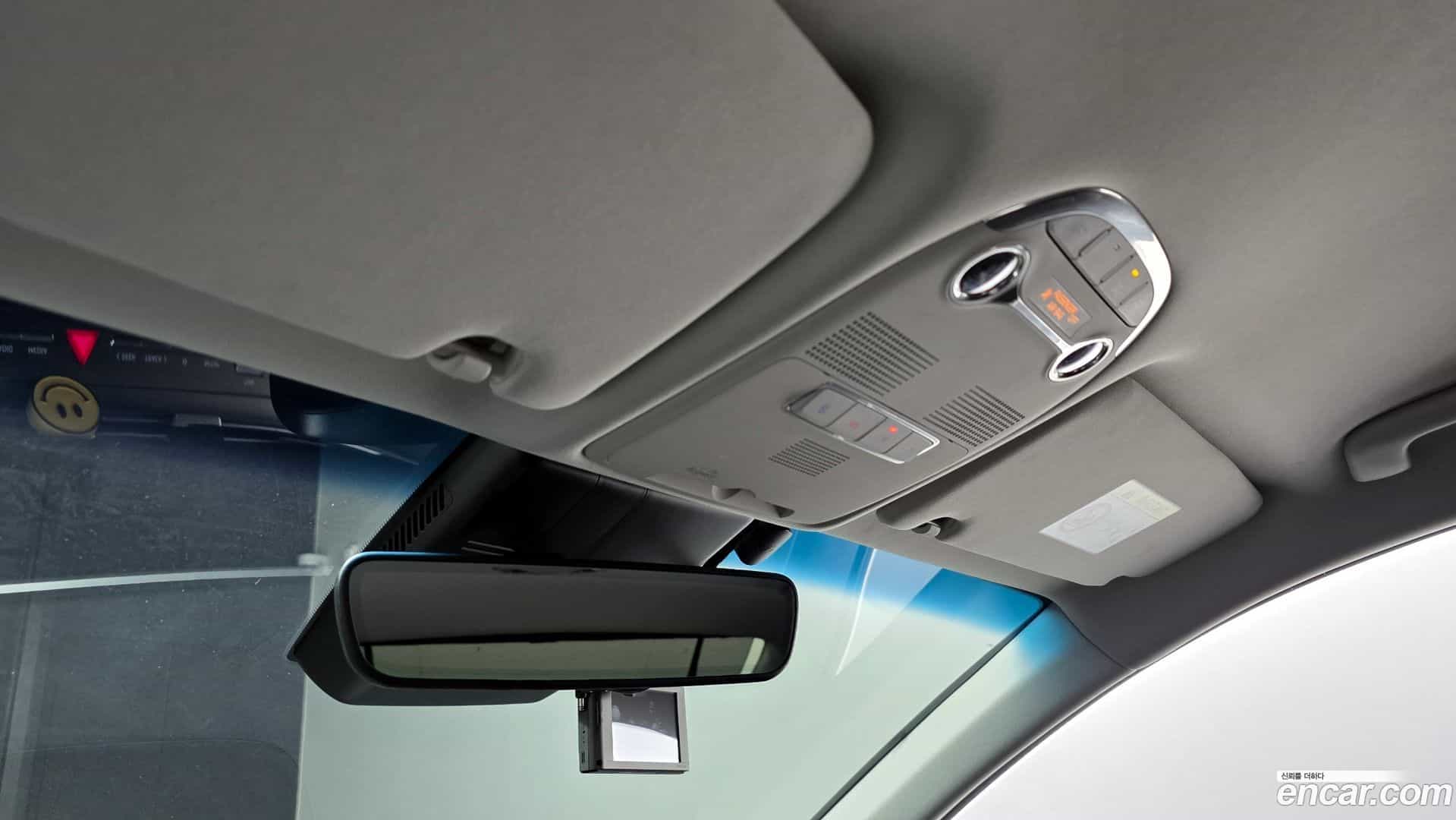 Grandeur Hyundai 2021.0-OPTION-023