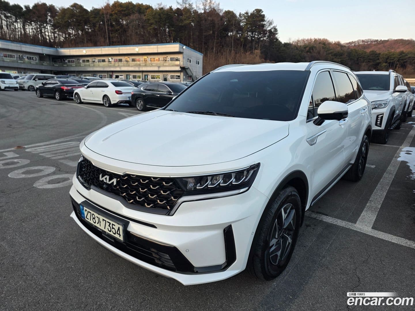 Main__Slider__Photo:Sorento Kia 2021.11-0