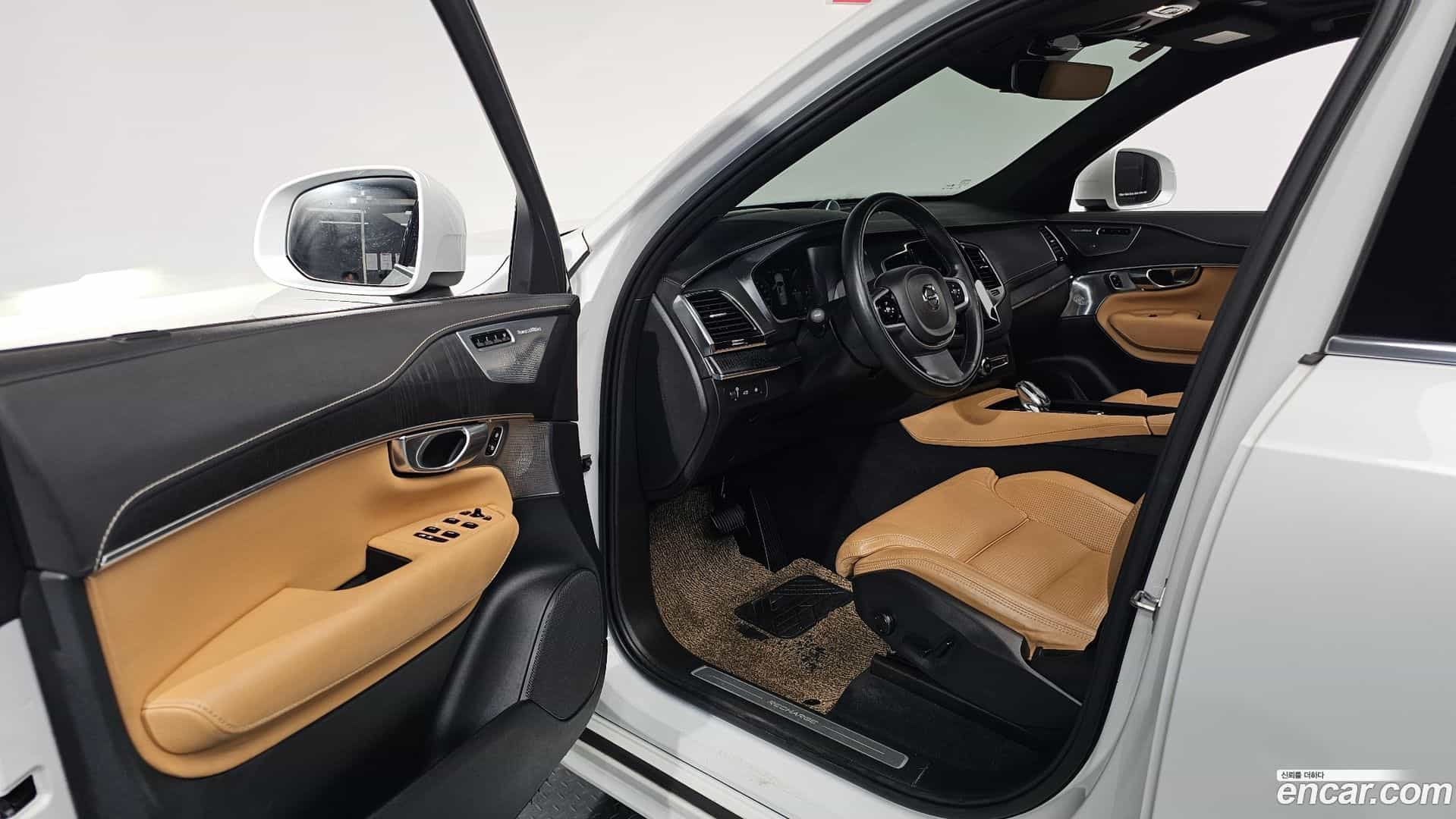 XC90 Volvo 2021.6-INNER-010