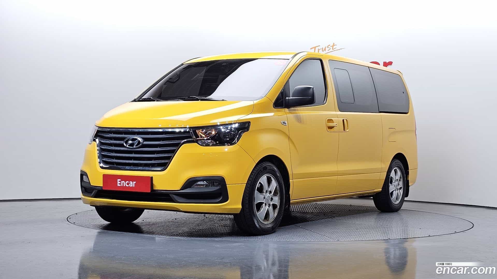 Starex Hyundai 2019.6-OUTER-001