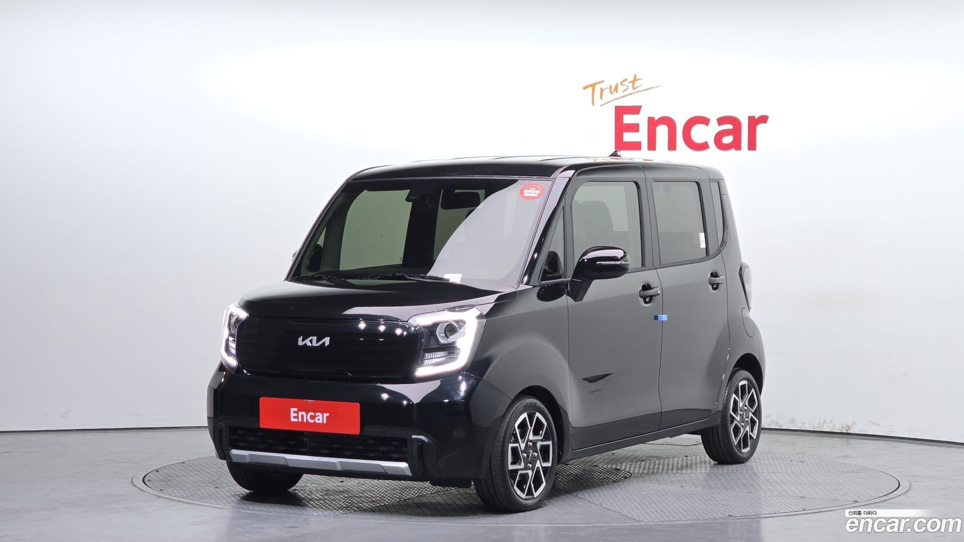 Main__Slider__Photo:RAY Kia 2024.8-0