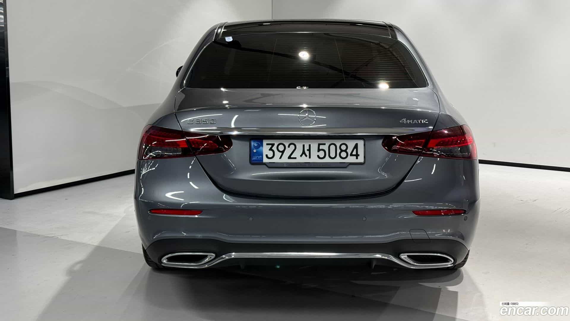 E-Class Mercedes-Benz 2022.4-INNER-007