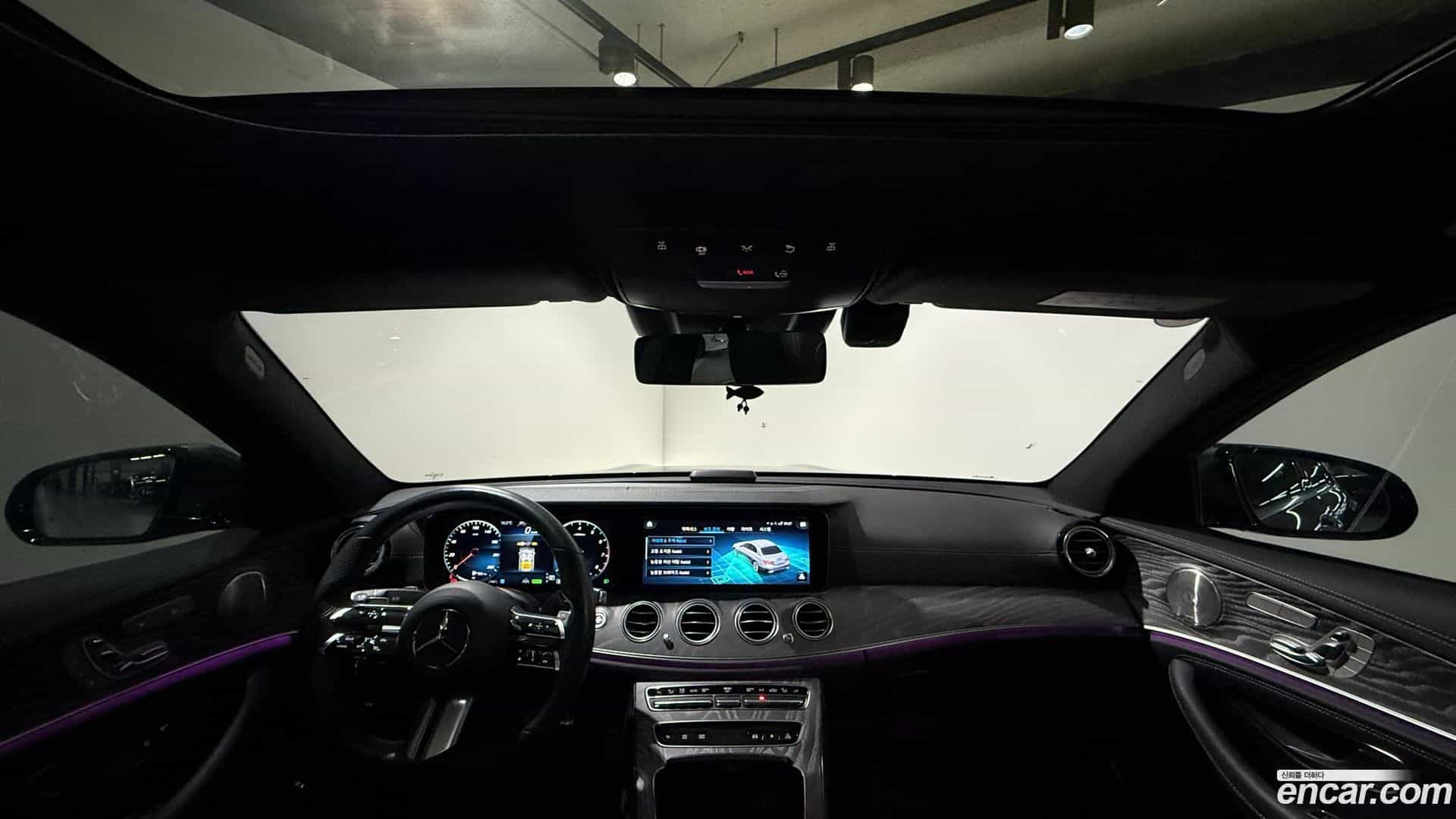 E-Class Mercedes-Benz 2022.4-OPTION-021