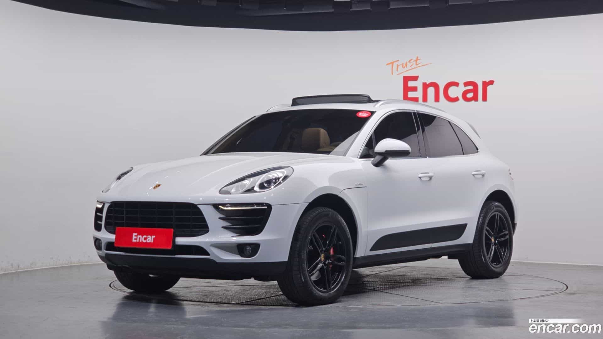 Macan Porsche 2015.5-OUTER-001