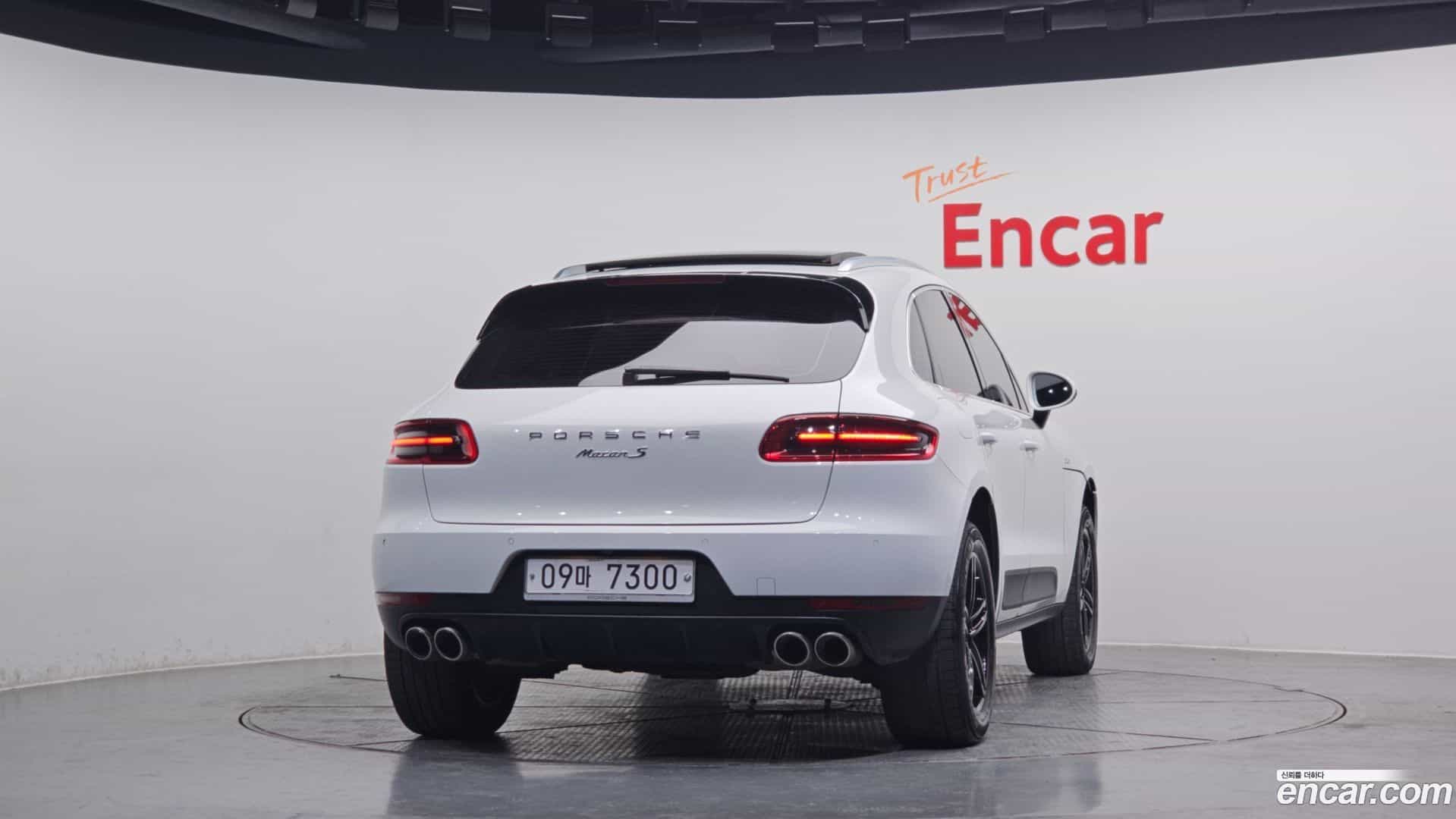 Macan Porsche 2015.5-OUTER-004