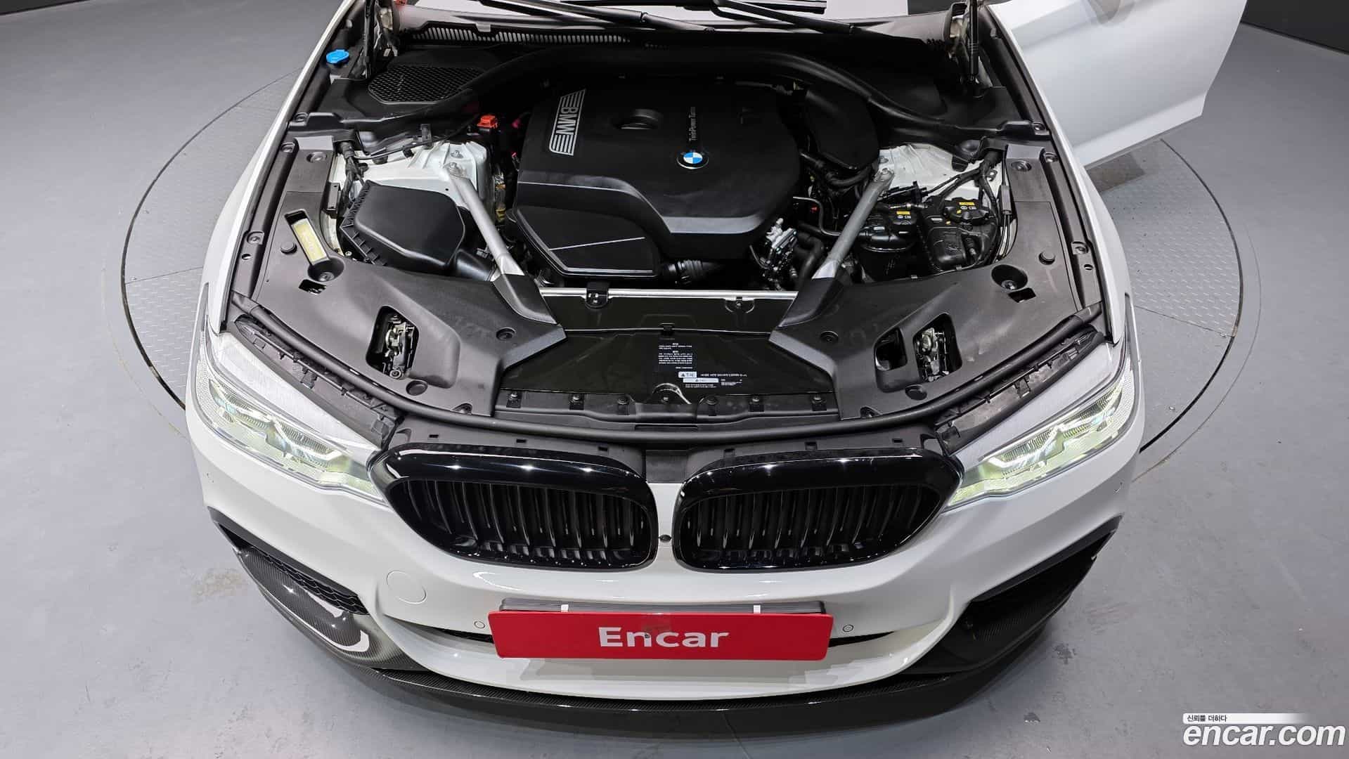 5-Series BMW 2019.4-INNER-006