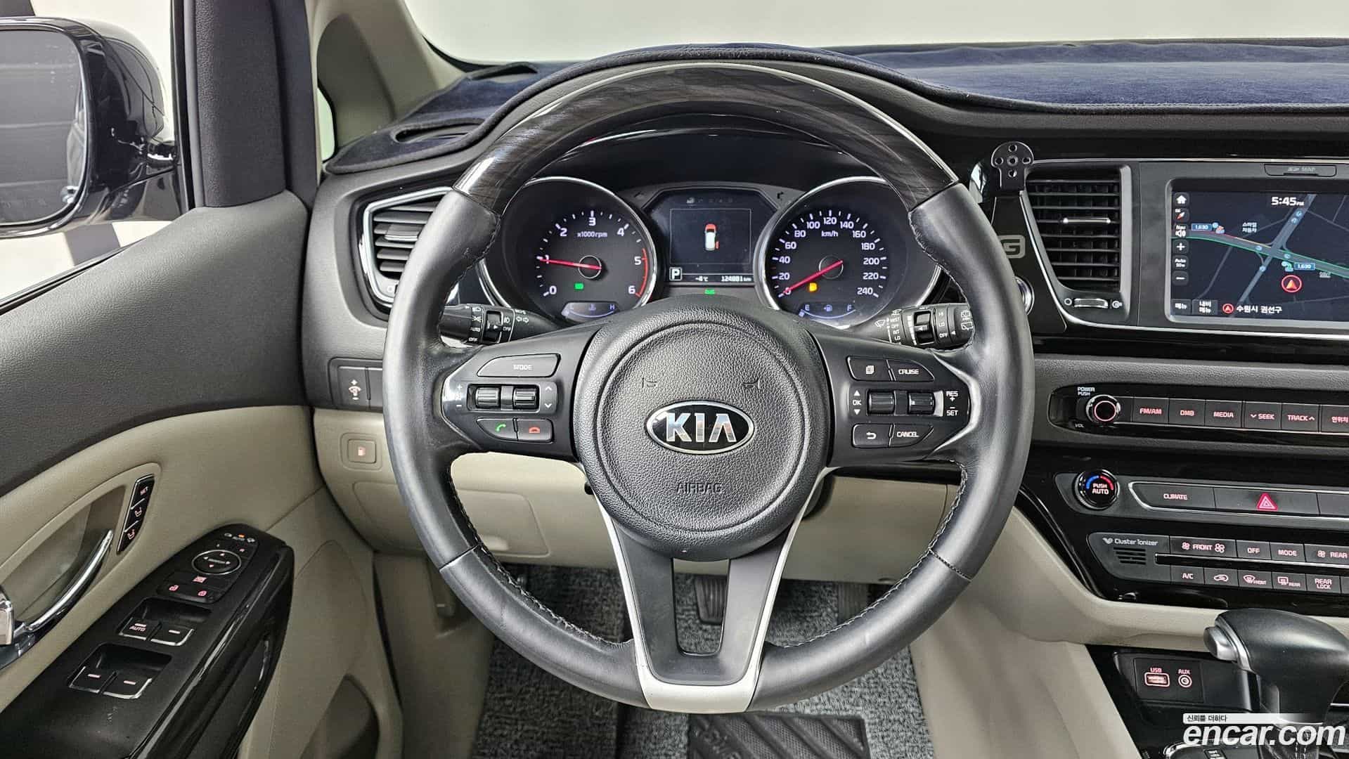 Canival Kia 2017.2-OPTION-017